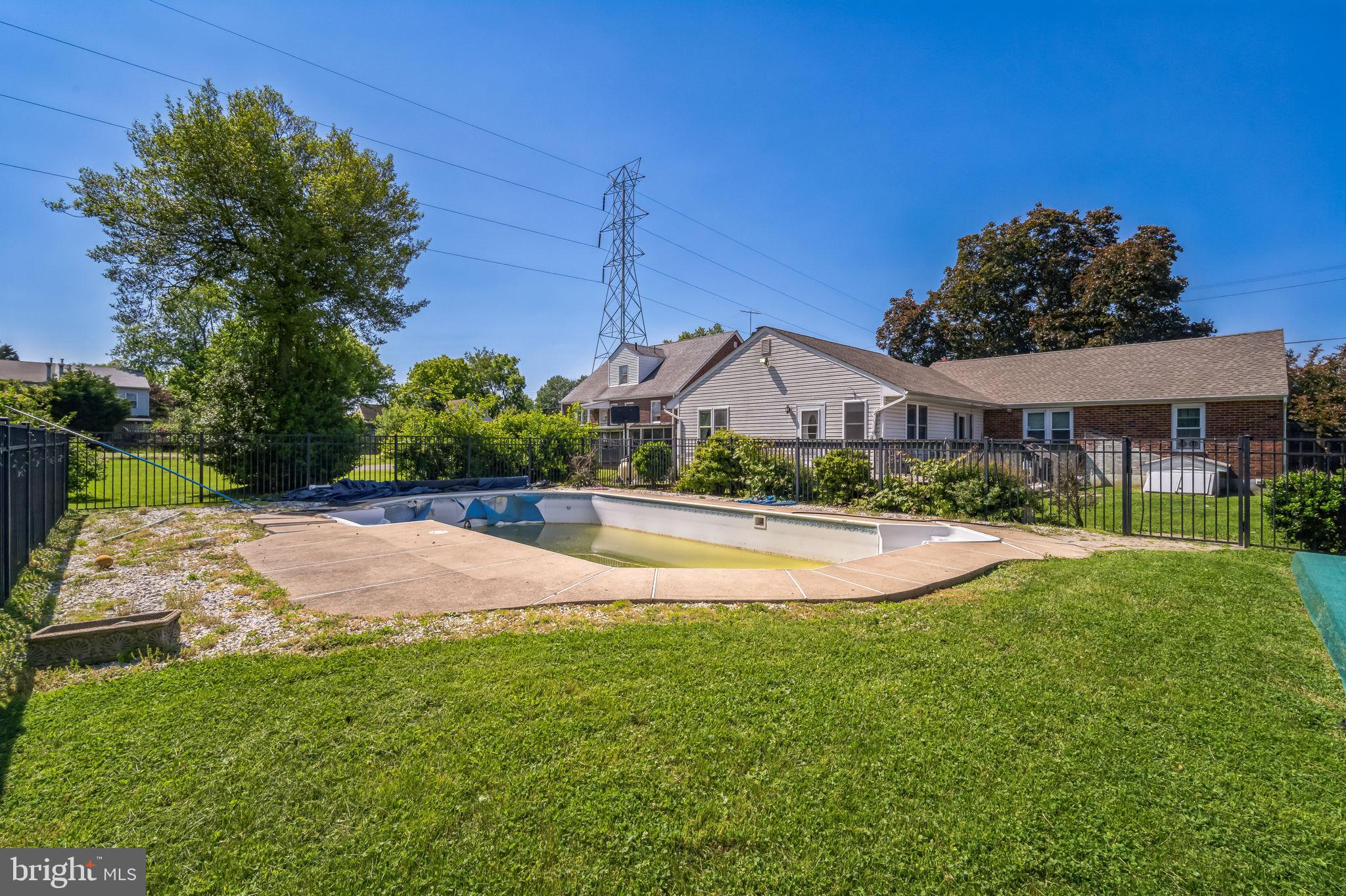 RHAWNHURST - Residential