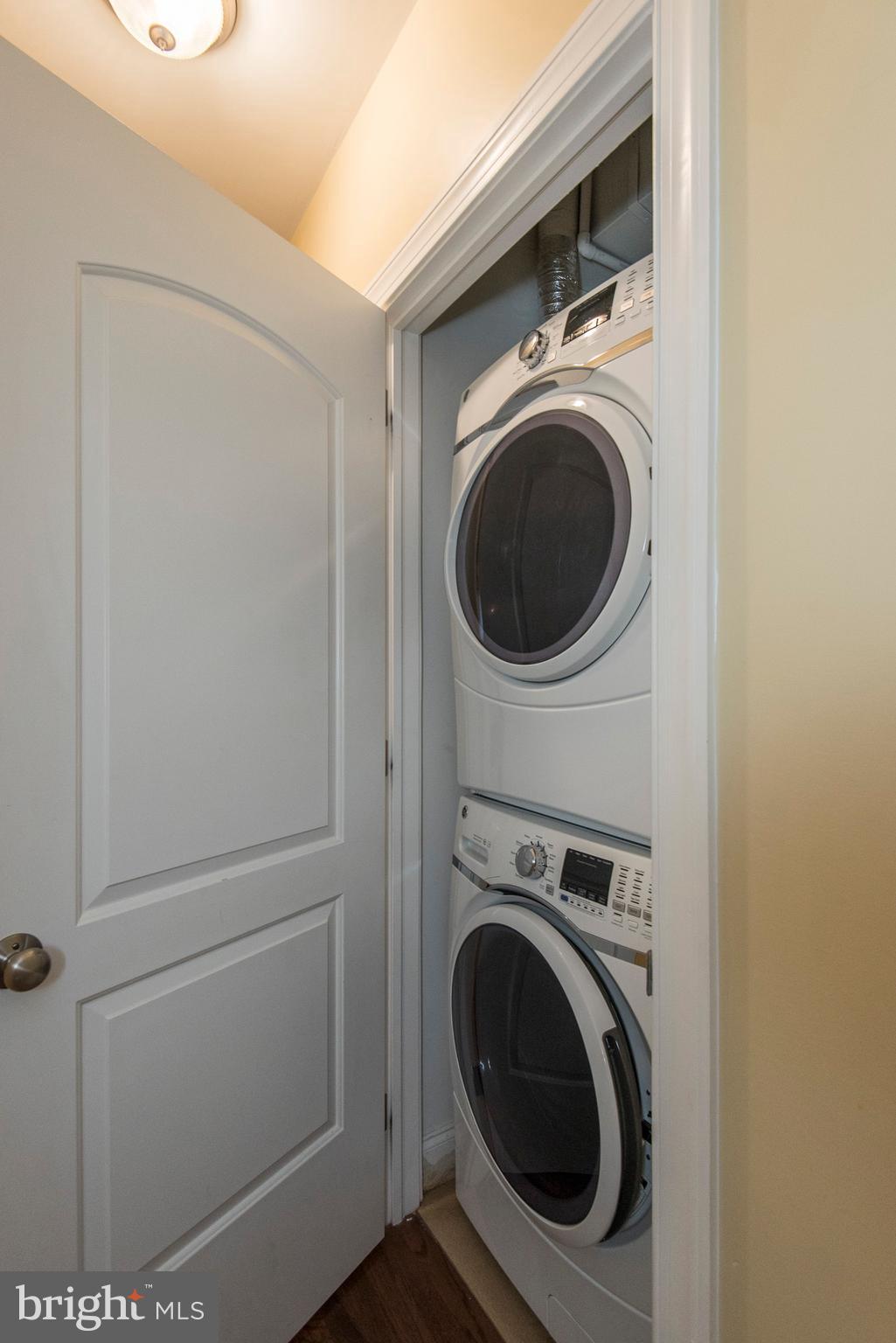 MANAYUNK - Residential Lease