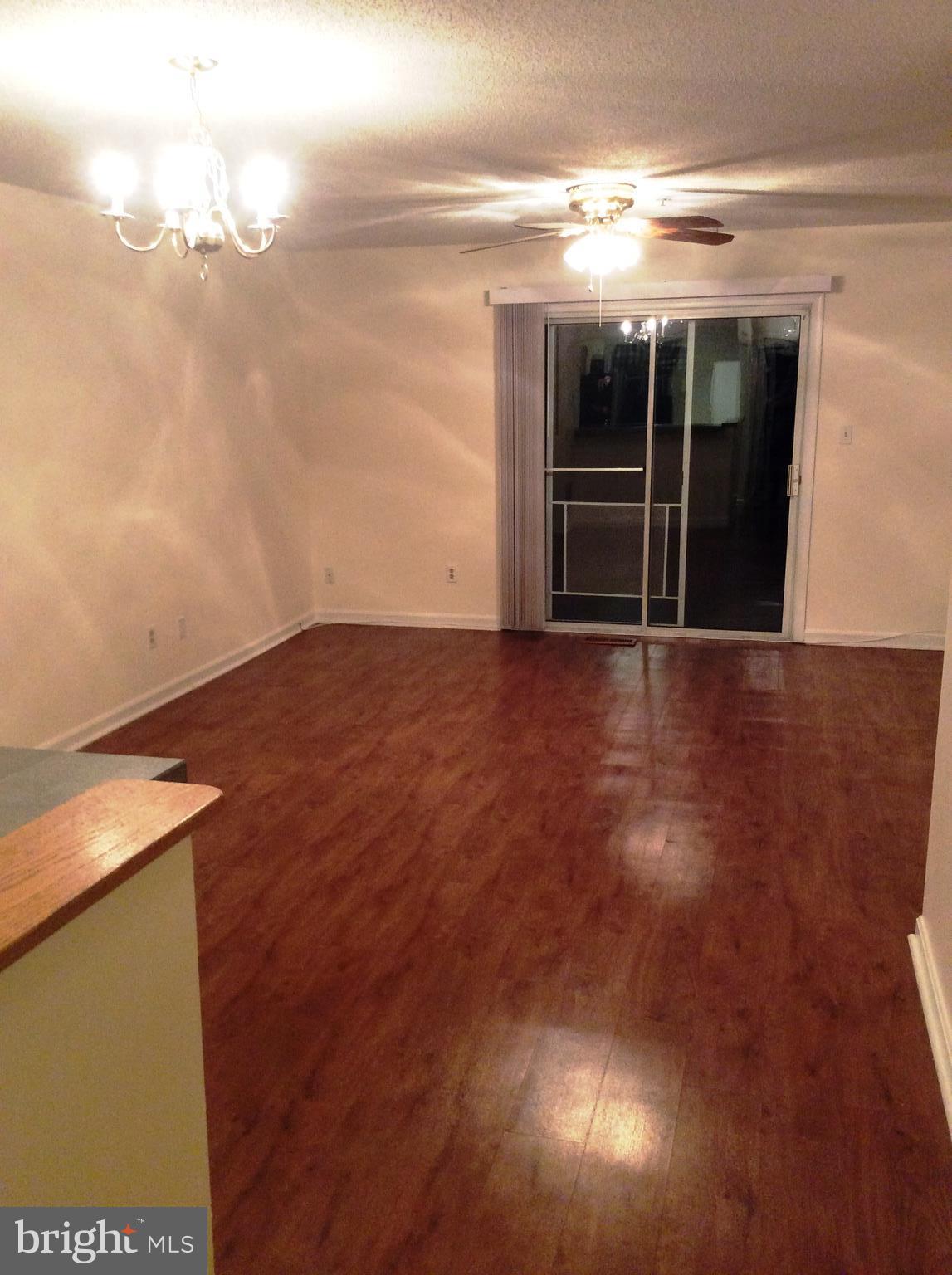 RIVERSIDE - Residential Lease