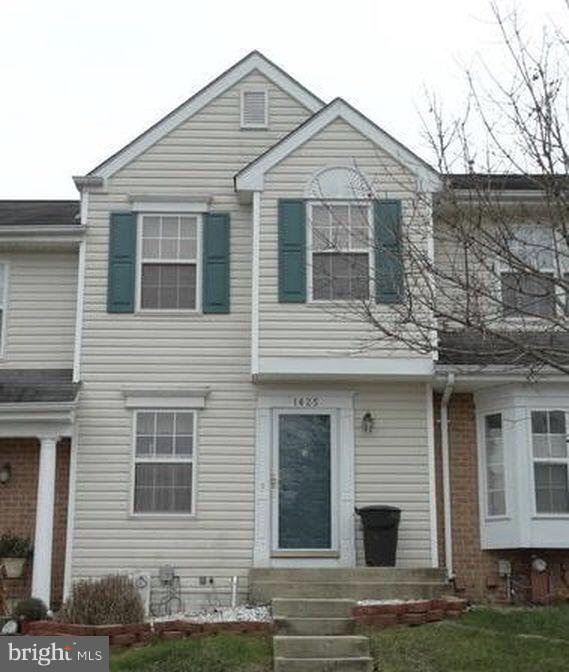 RIVERSIDE - Residential Lease