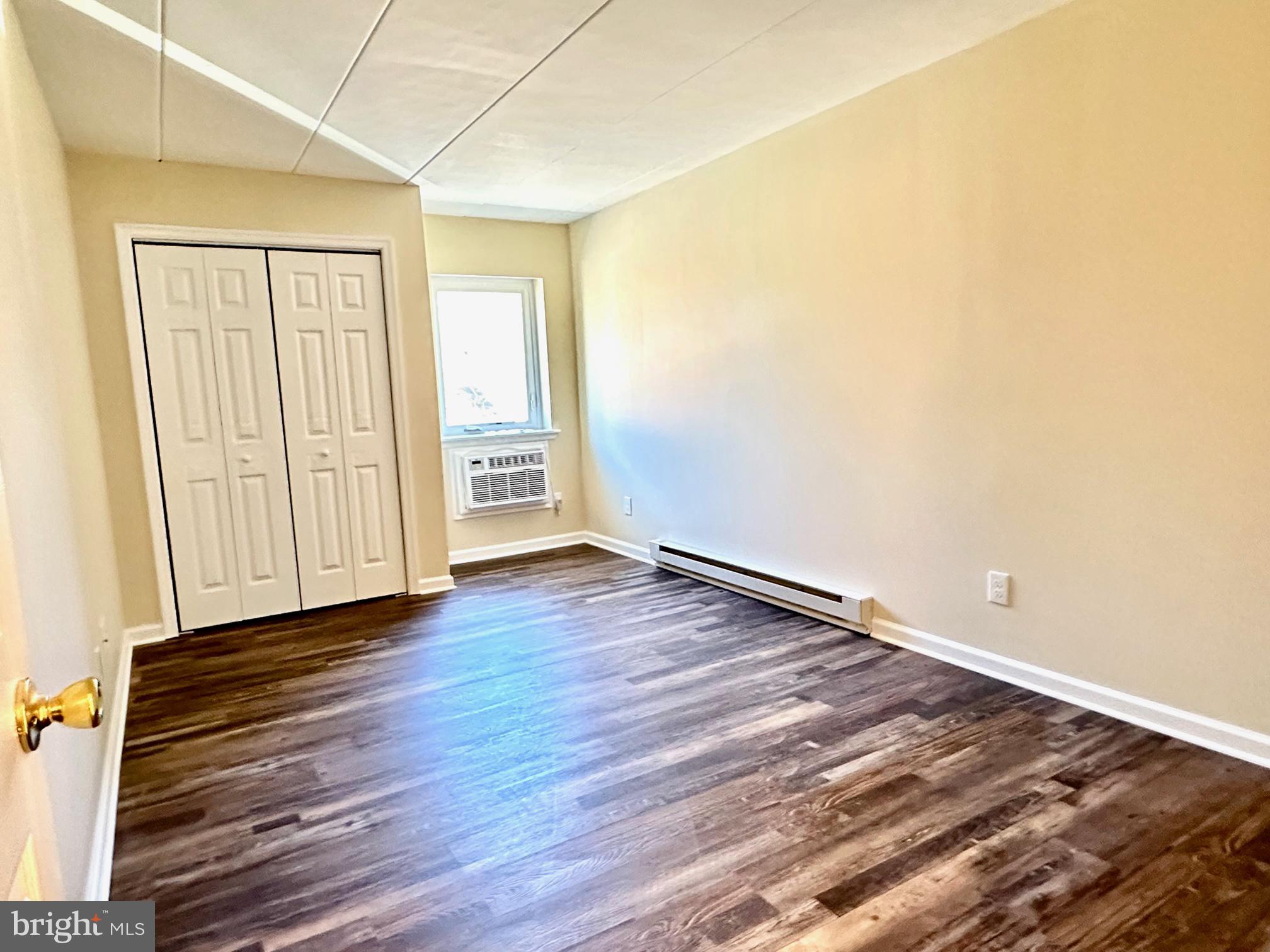 WOODMONT NORTH - Residential