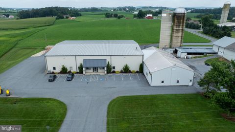 608 FAIRVIEW ROAD MANHEIM PA 17545