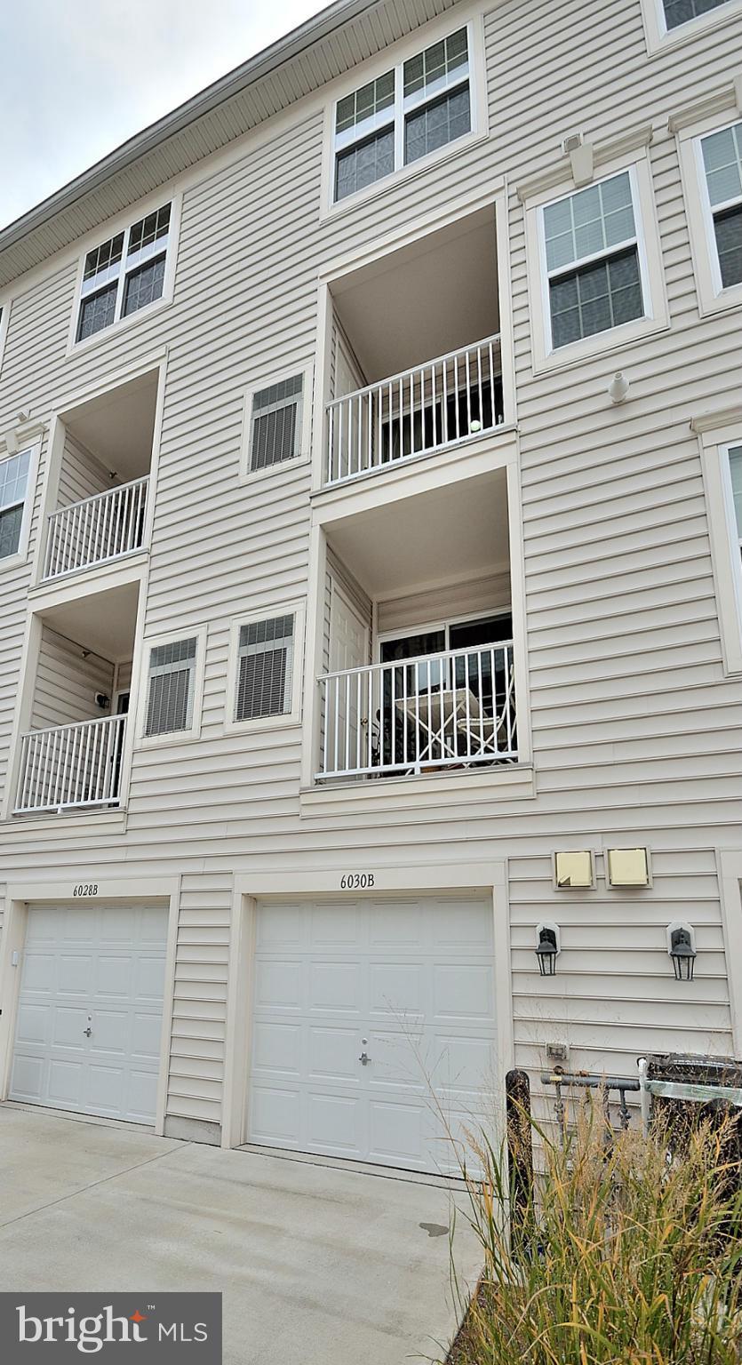 CENTREVILLE CROSSING - Residential