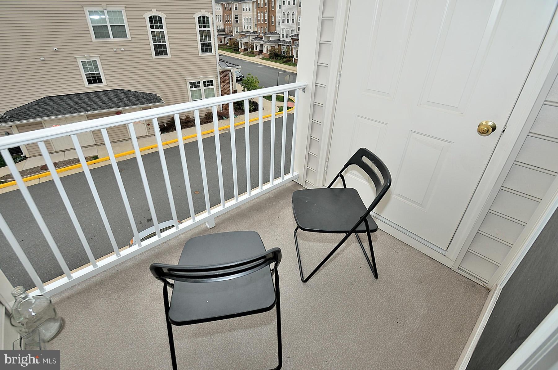 CENTREVILLE CROSSING - Residential