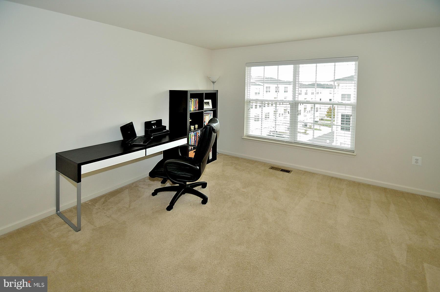 CENTREVILLE CROSSING - Residential