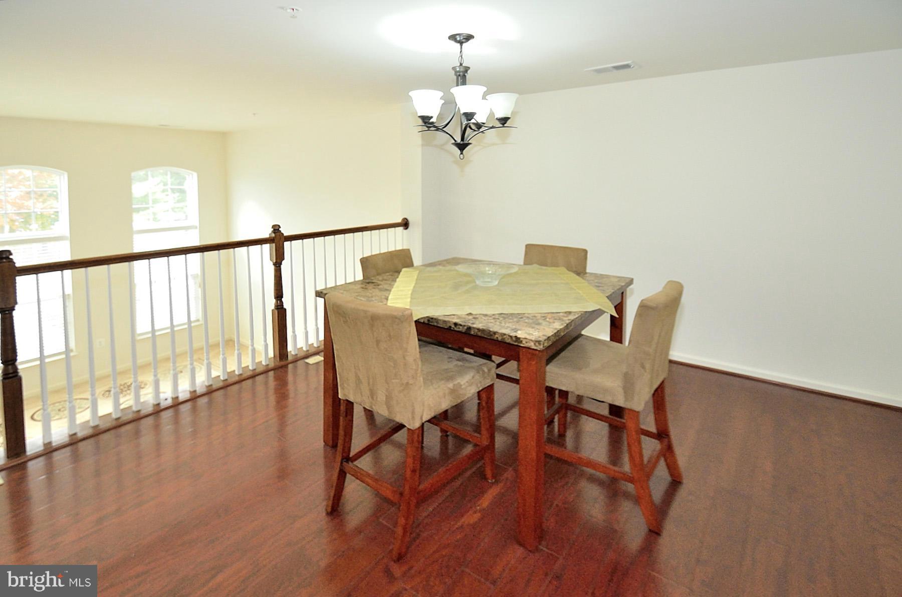 CENTREVILLE CROSSING - Residential