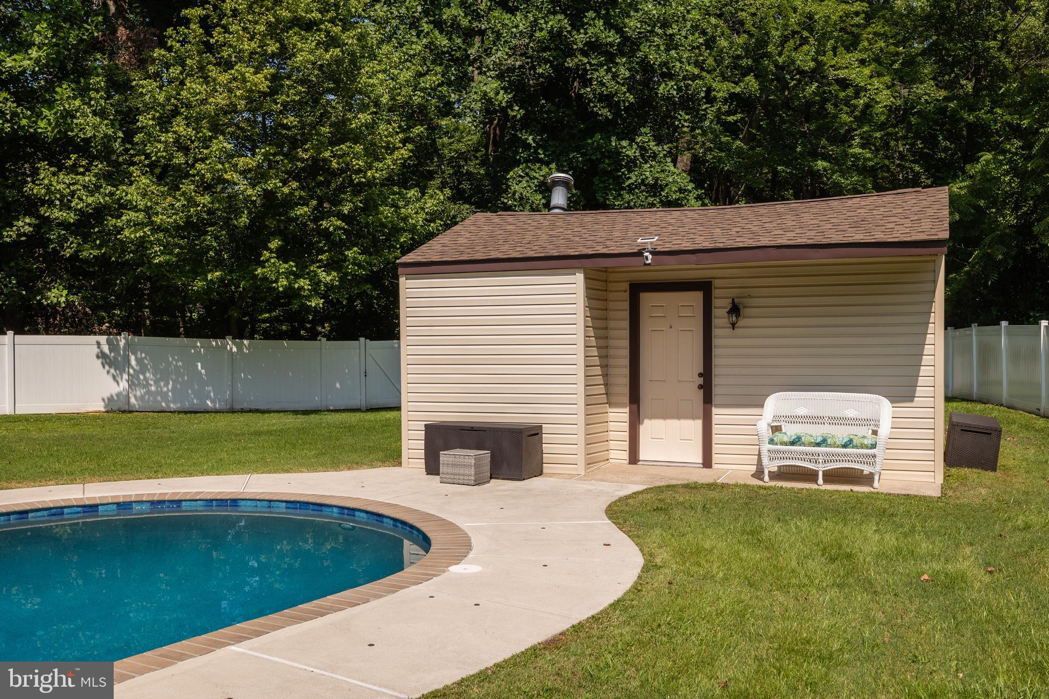 HUNTINGDON HOMES - Residential