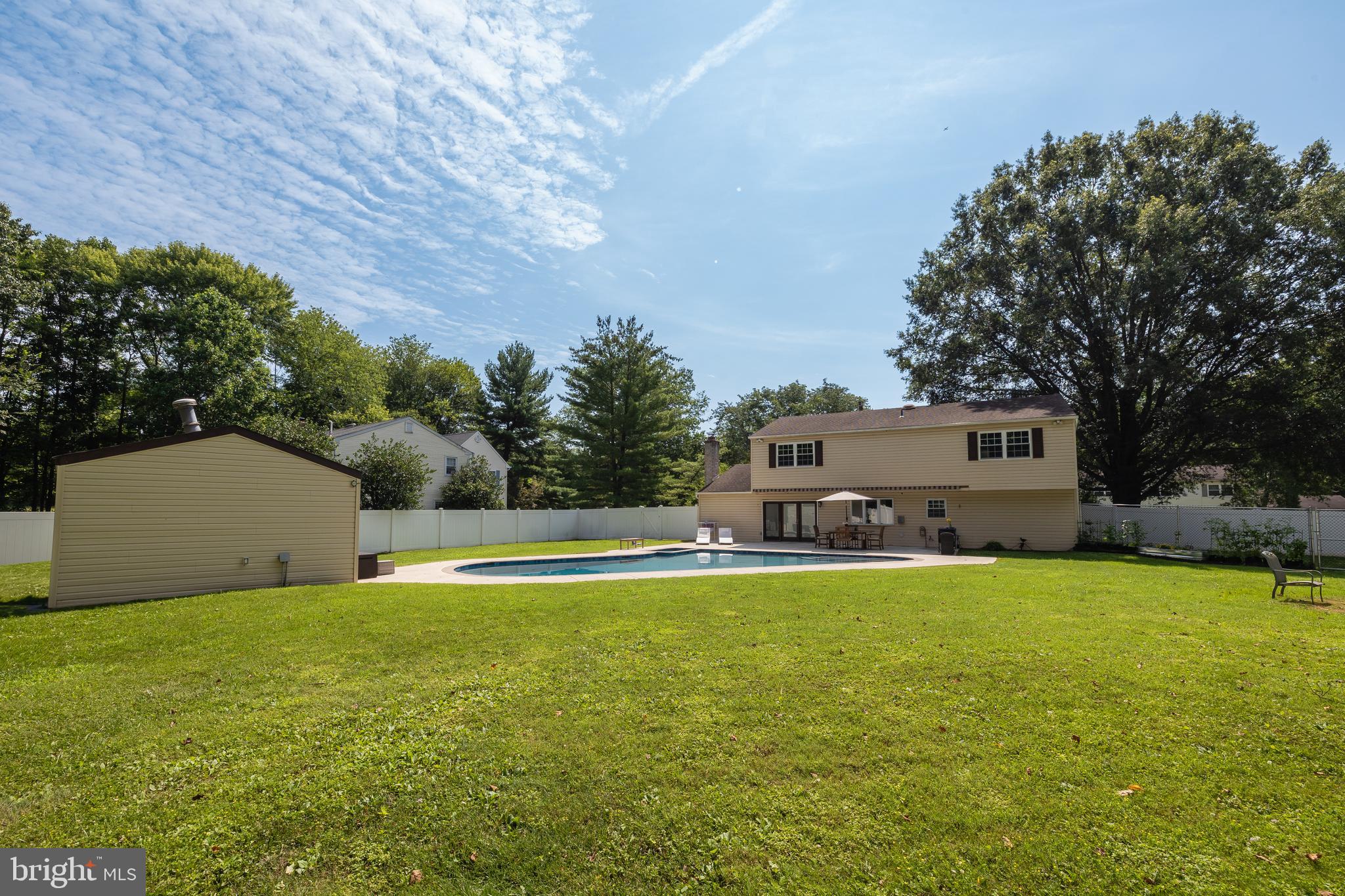 HUNTINGDON HOMES - Residential