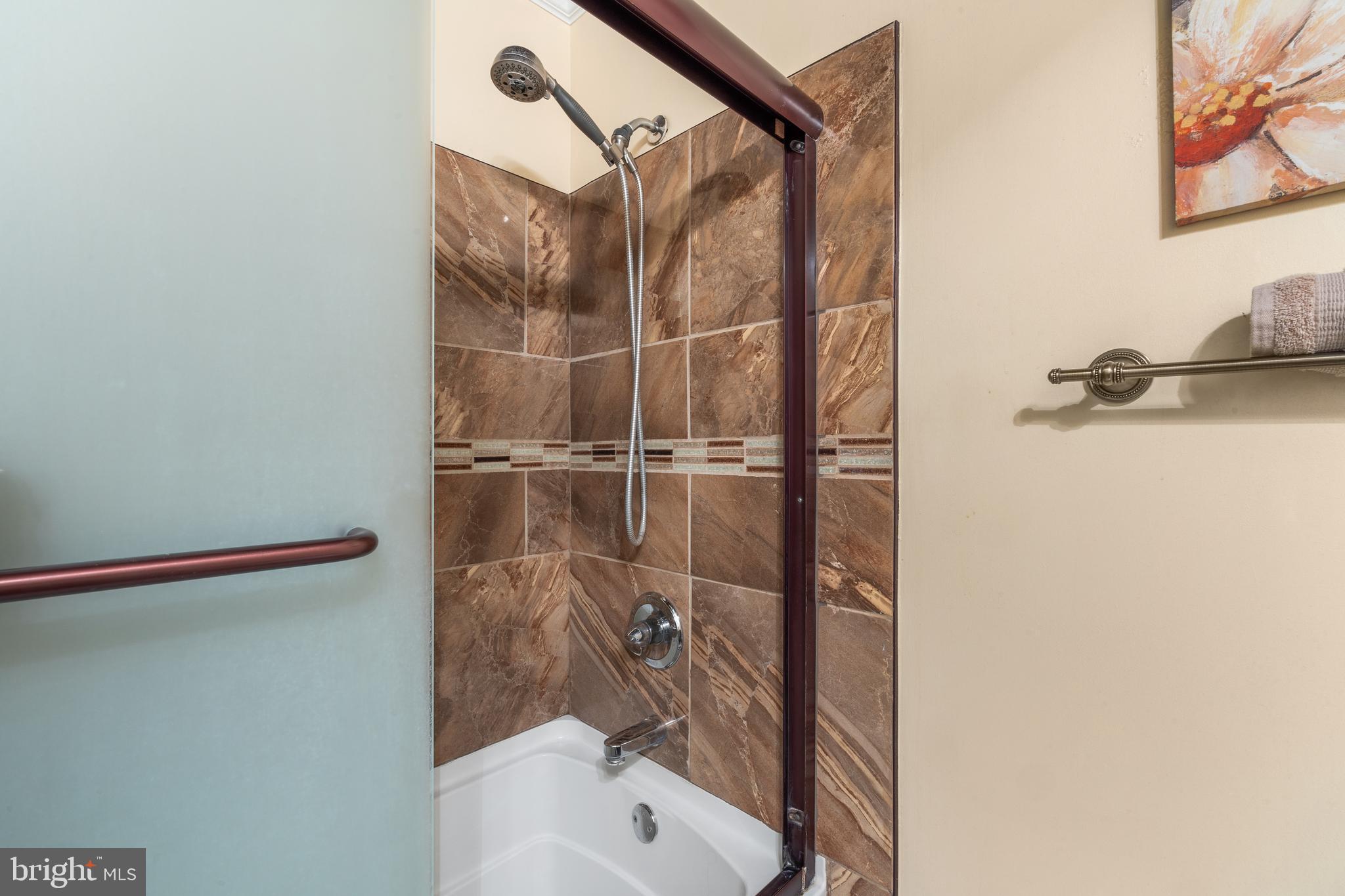 HUNTINGDON HOMES - Residential