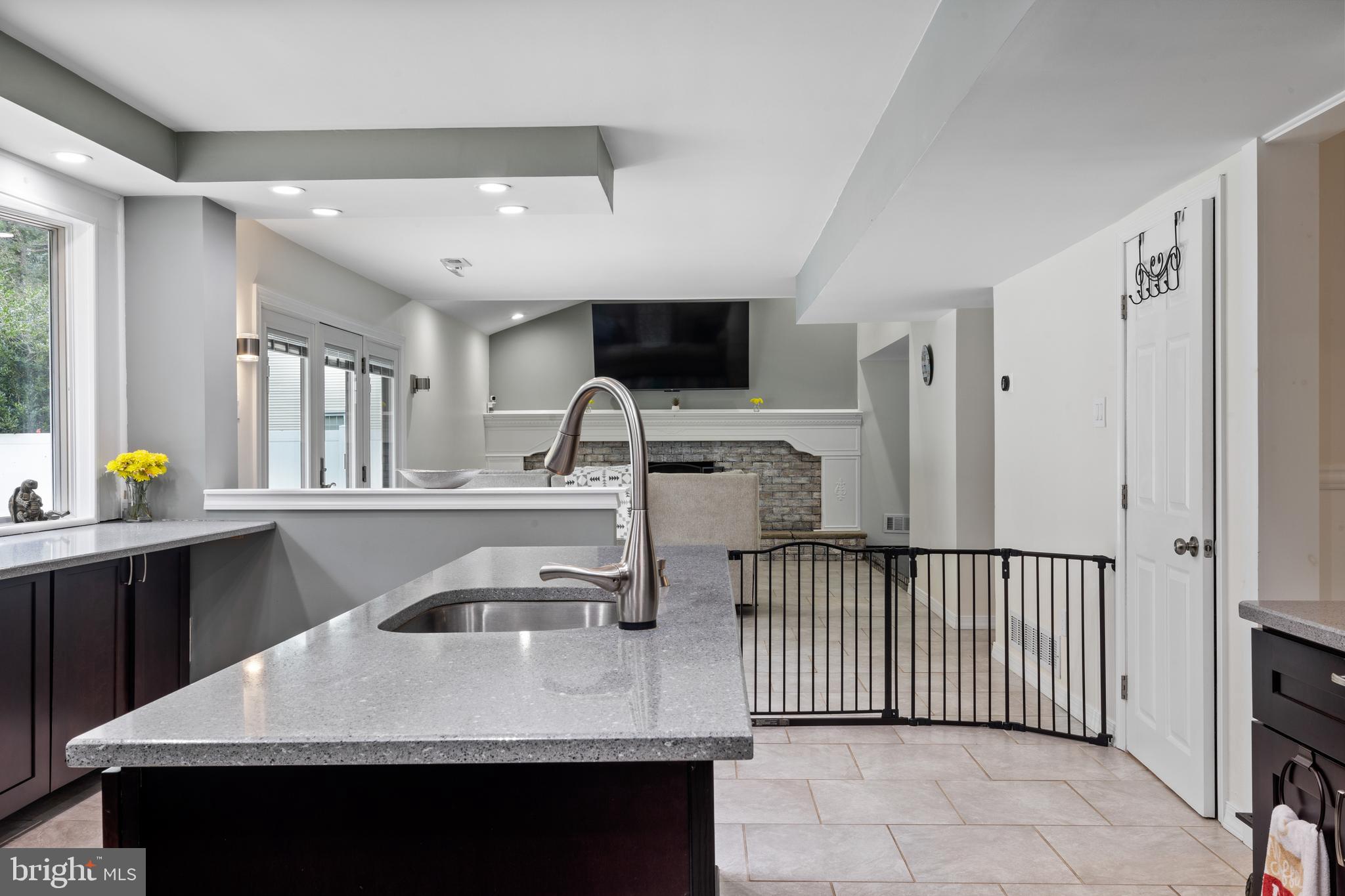 HUNTINGDON HOMES - Residential