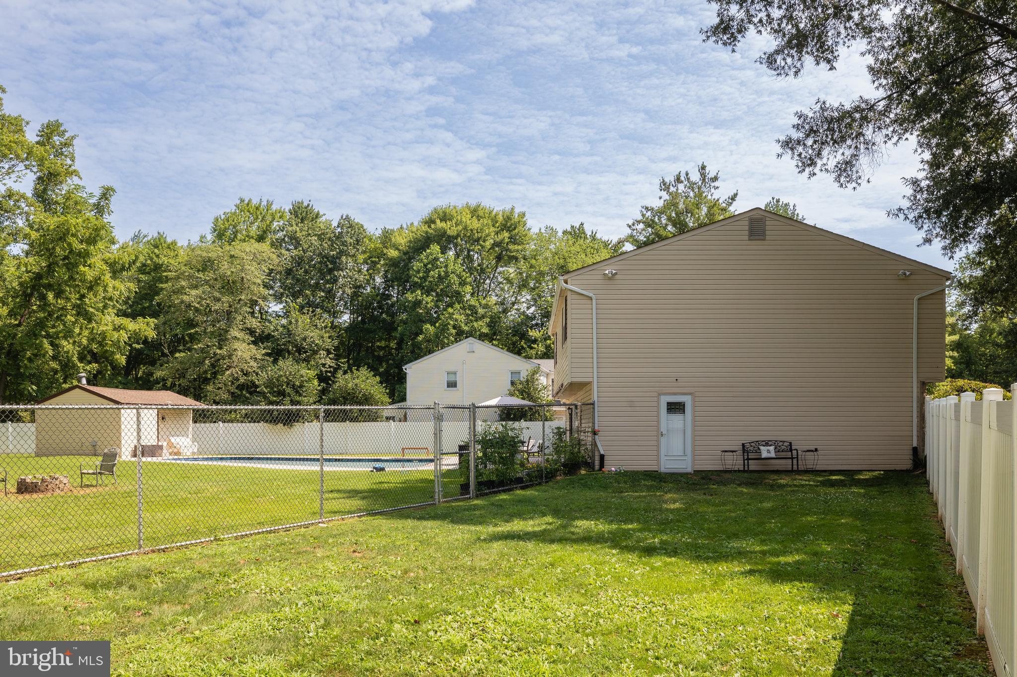 HUNTINGDON HOMES - Residential