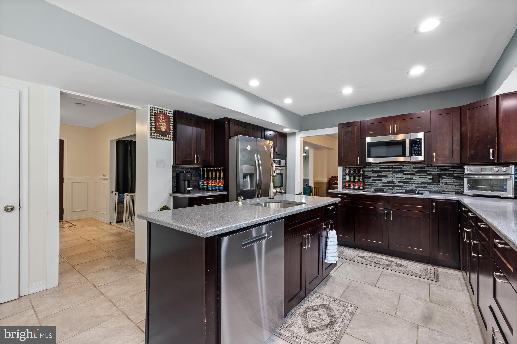 HUNTINGDON HOMES - Residential