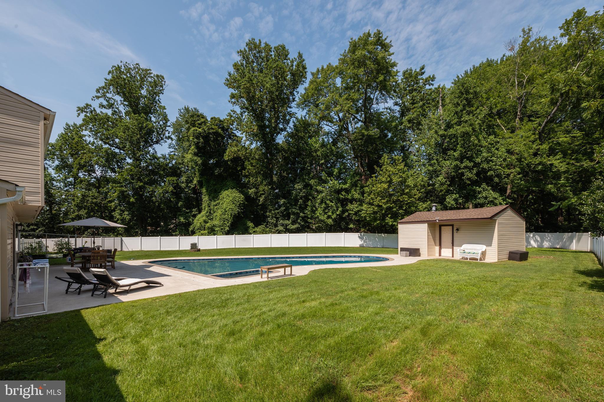 HUNTINGDON HOMES - Residential