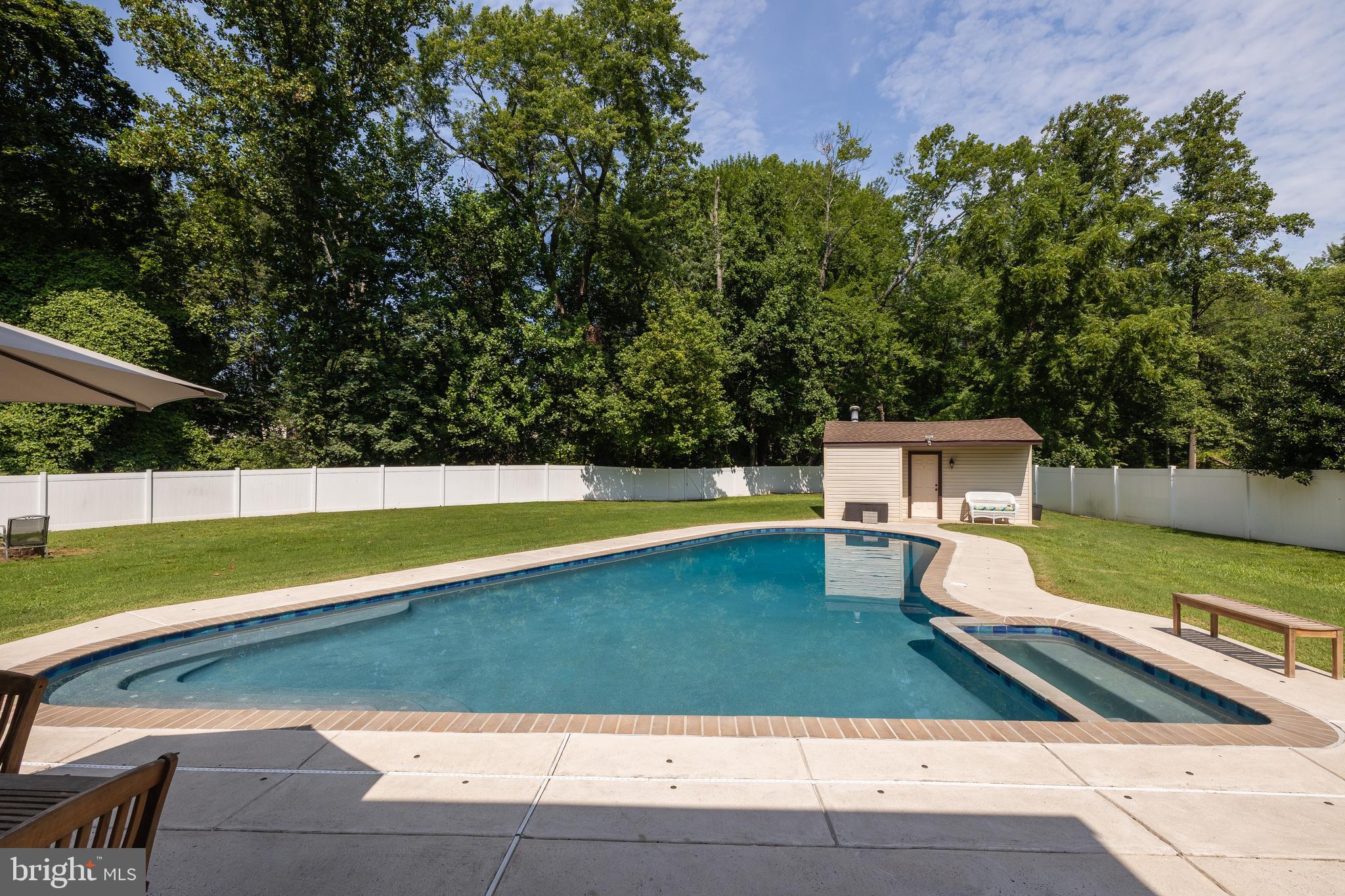 HUNTINGDON HOMES - Residential