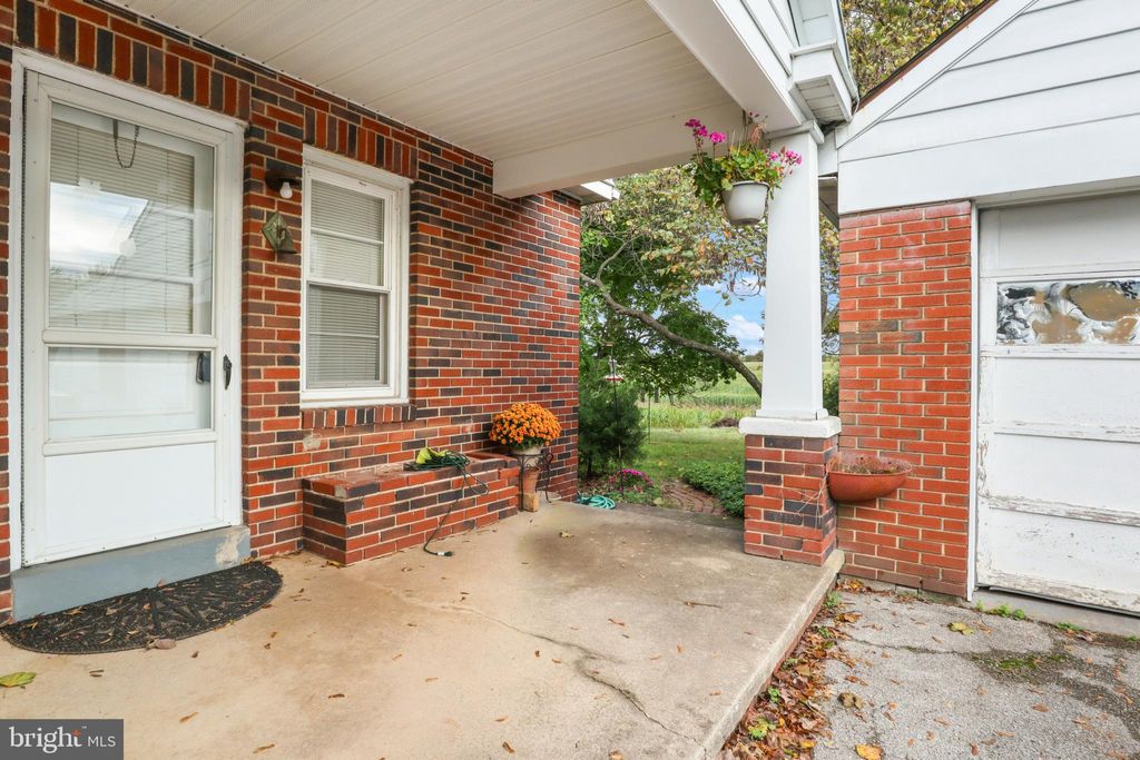 Photo of 4330 Paradise Road, DOVER, PA 17315 (MLS # PAYK2090856)