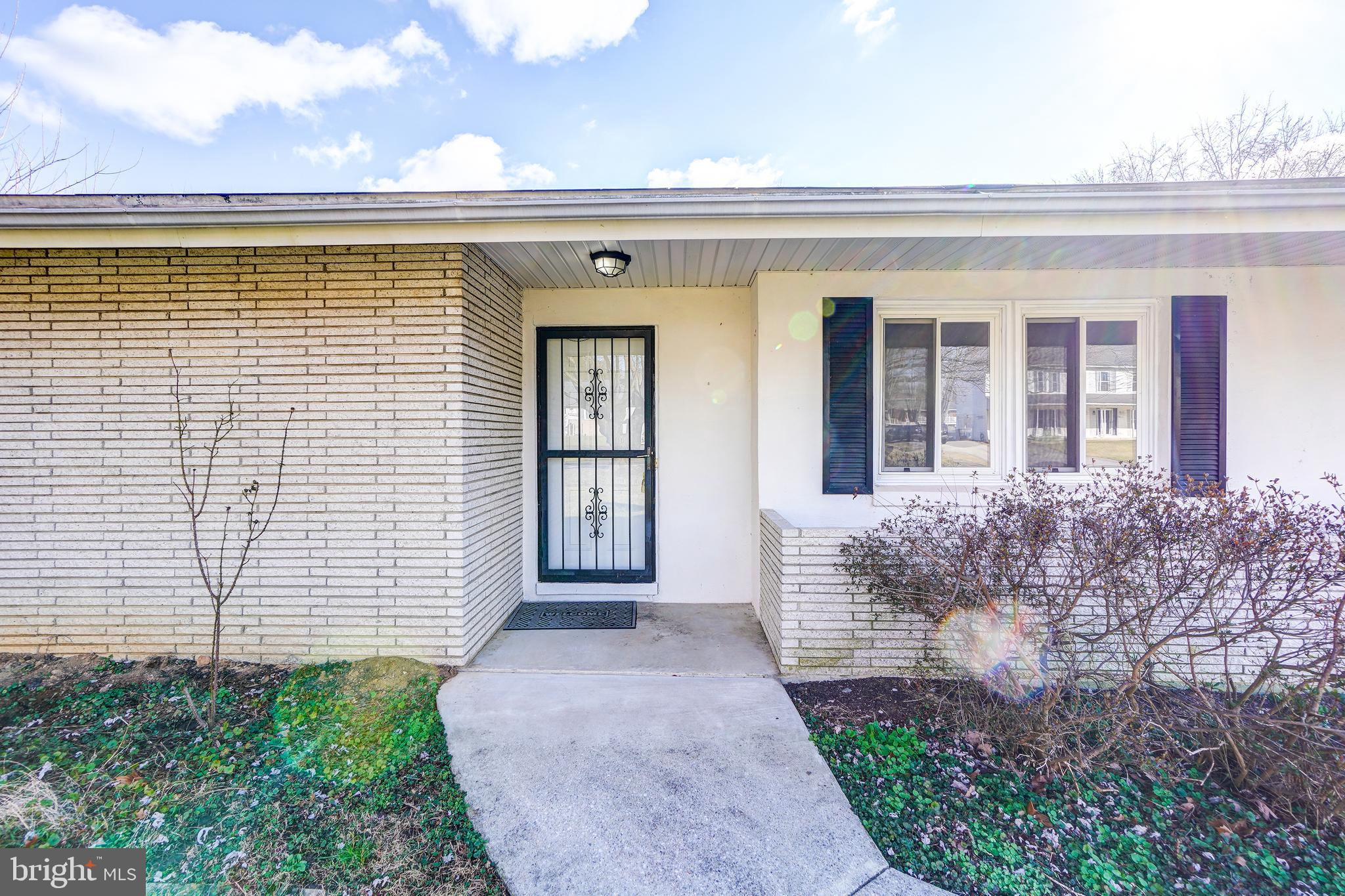 RIDGELY PARK - Residential Lease