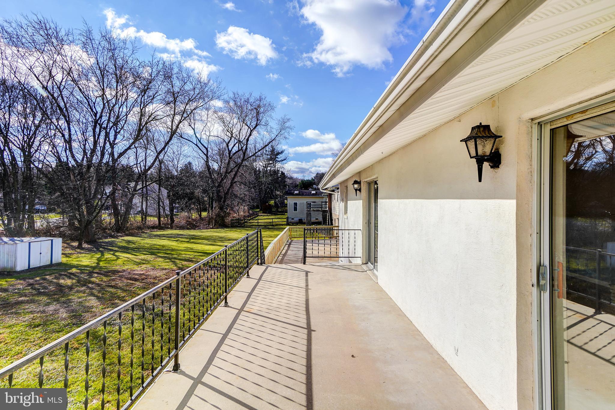 RIDGELY PARK - Residential Lease