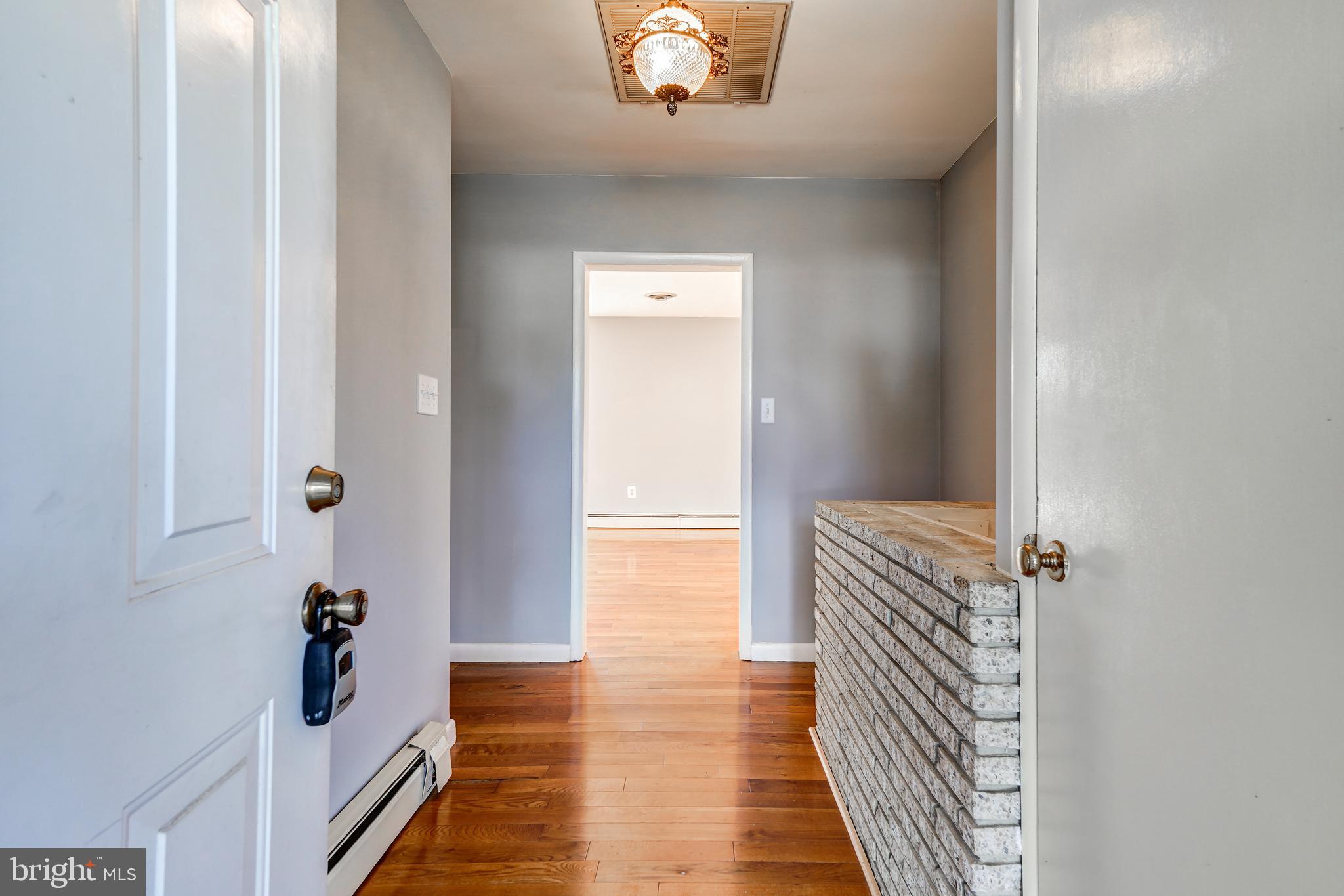 RIDGELY PARK - Residential Lease