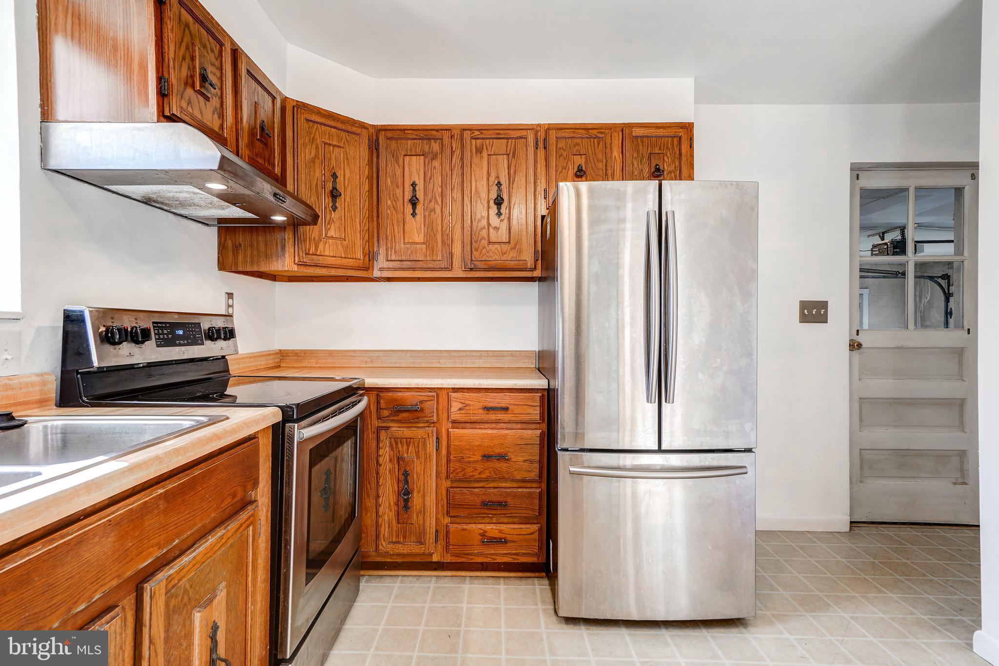 RIDGELY PARK - Residential Lease