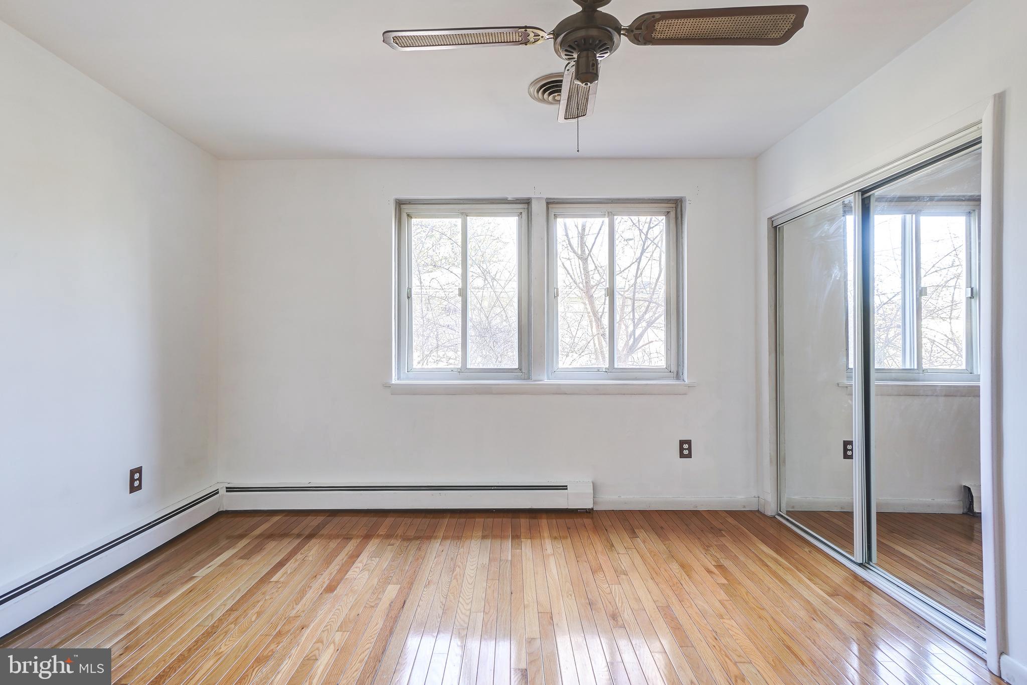 RIDGELY PARK - Residential Lease