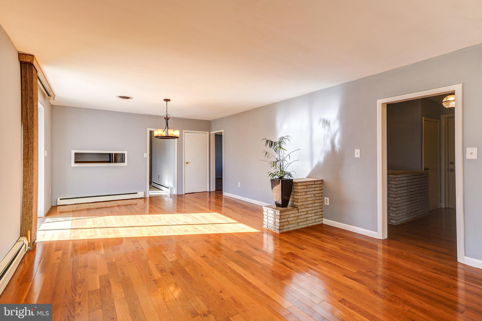 RIDGELY PARK - Residential Lease