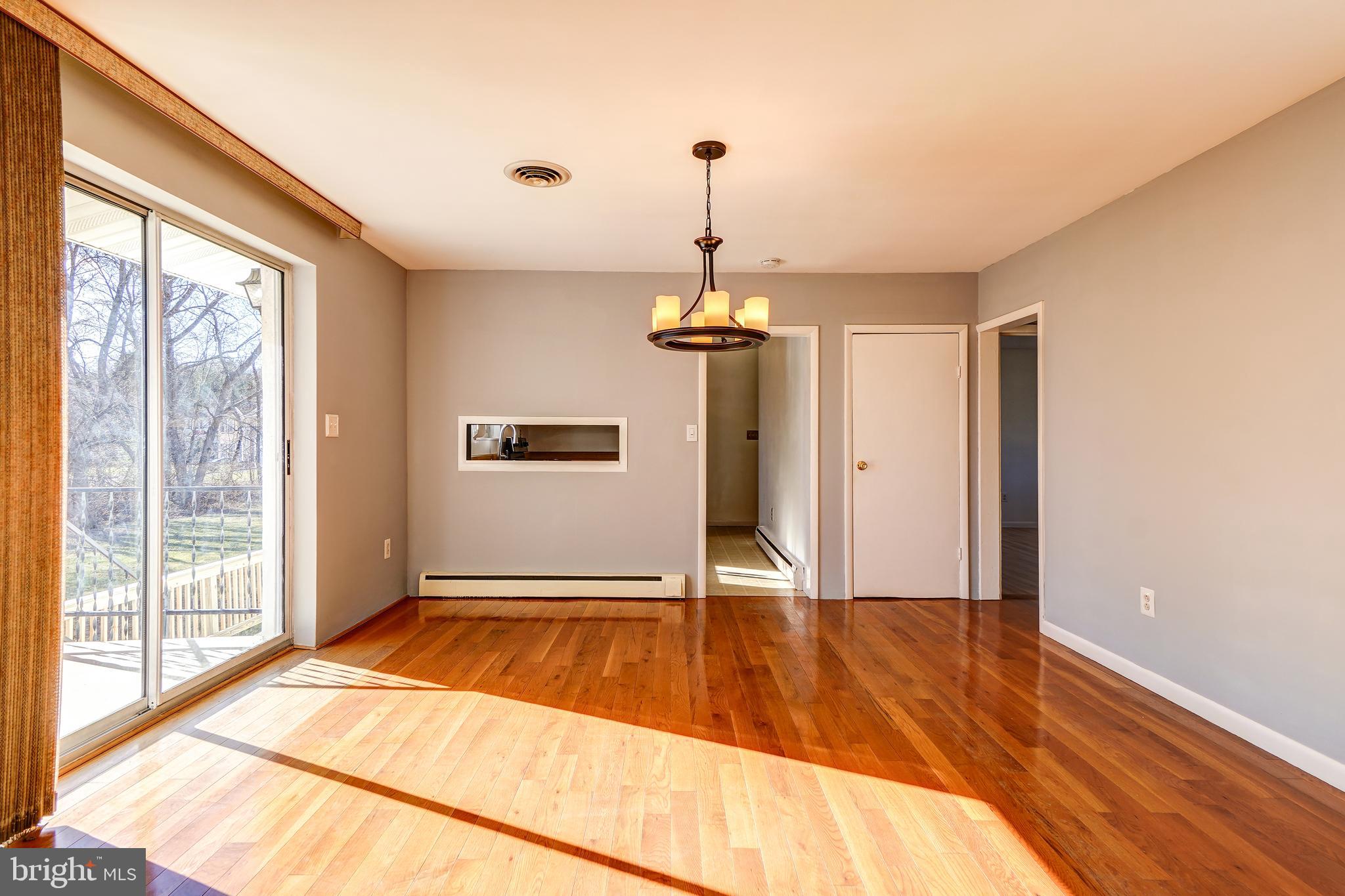 RIDGELY PARK - Residential Lease