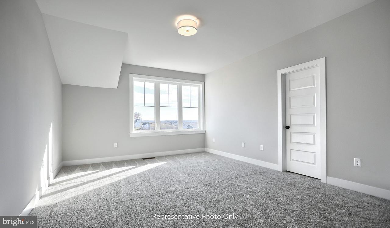 WALTON HILL - Residential