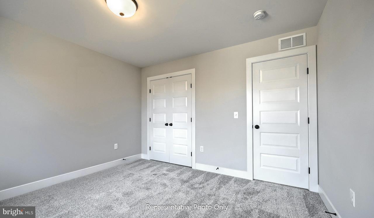 WALTON HILL - Residential