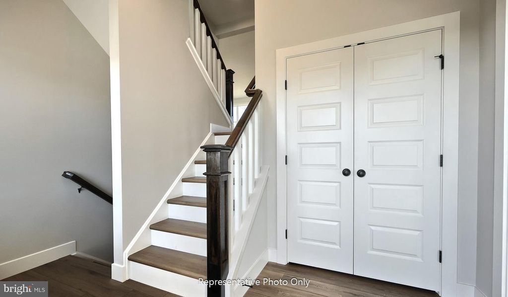 Photo of 81 Tupelo Street, LITITZ, PA 17543 (MLS # PALA2082870)