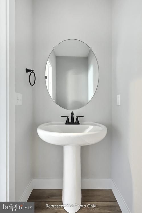 WALTON HILL - Residential