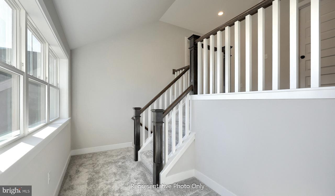 WALTON HILL - Residential