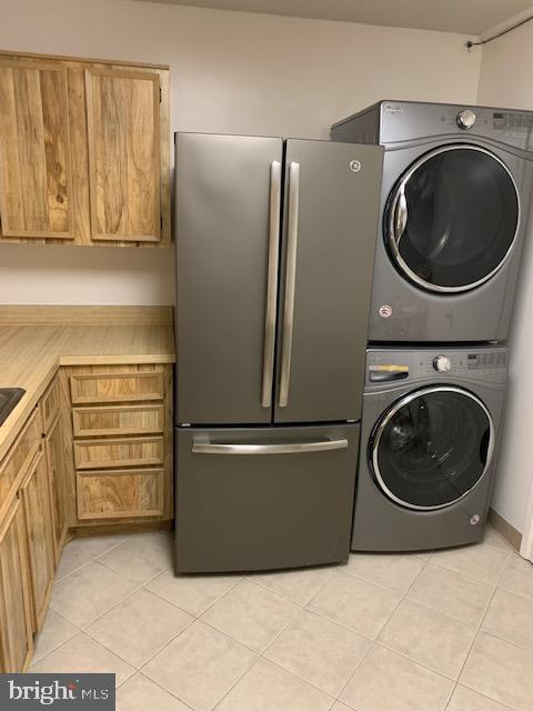 ROTONDA - Residential Lease