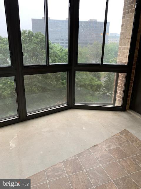 ROTONDA - Residential Lease