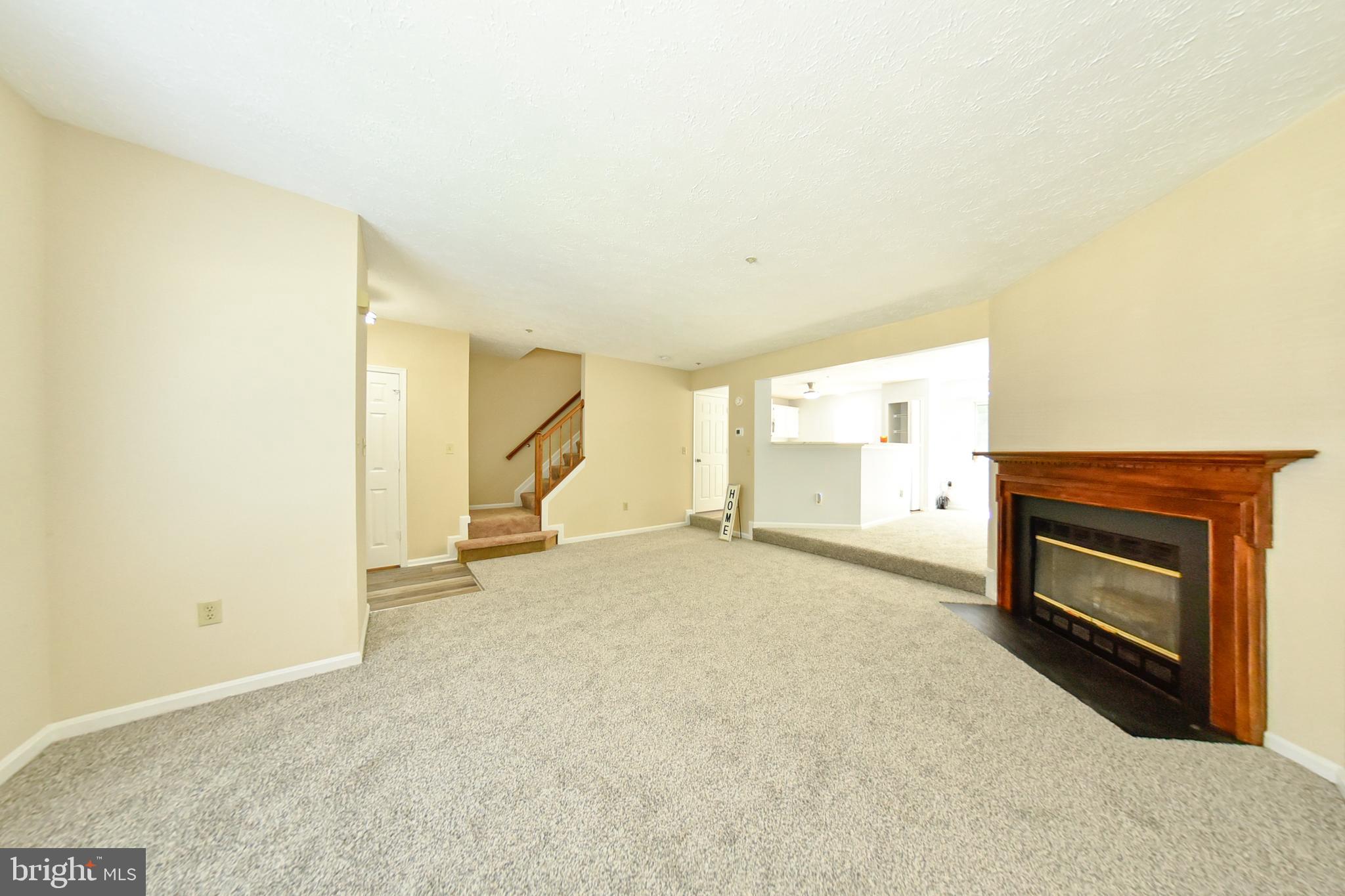 12819 CAROUSEL COURT
