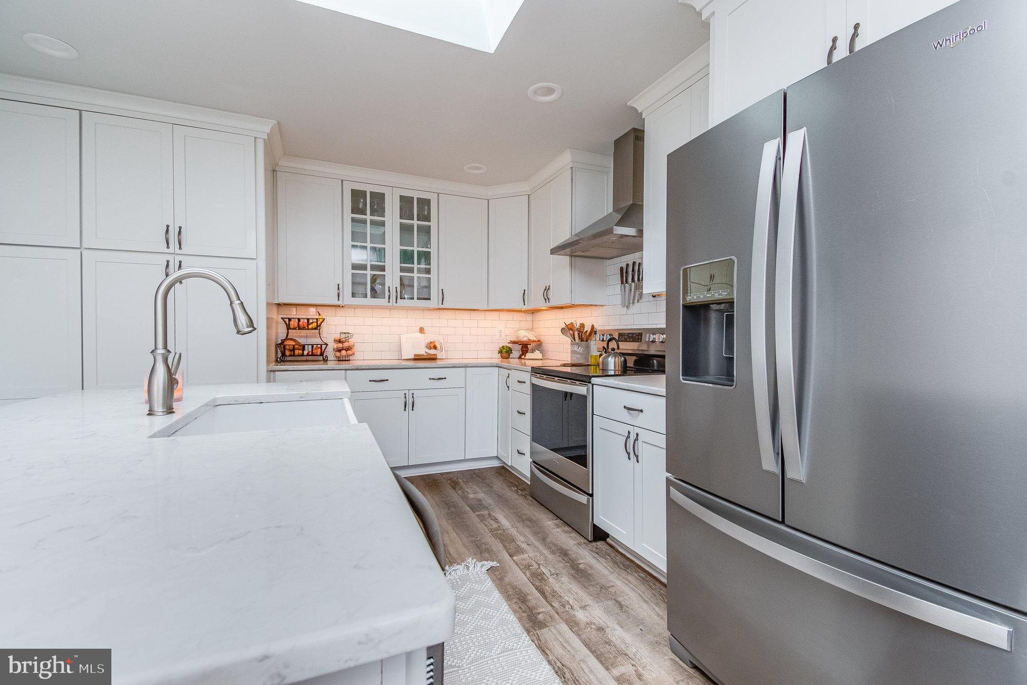 LAKE OF THE WOODS - Residential