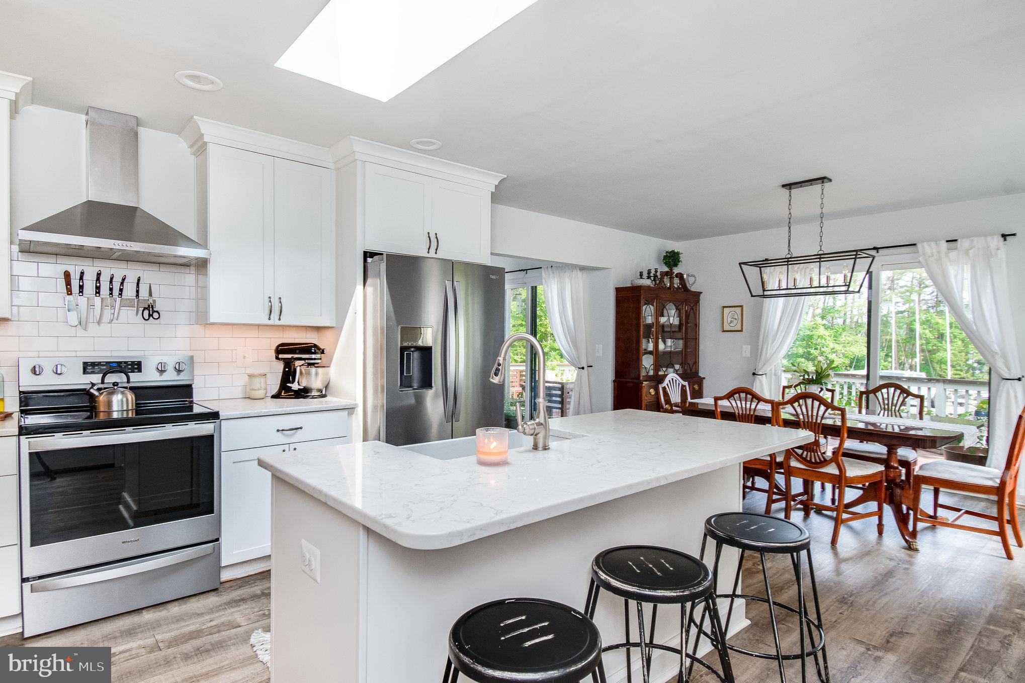 LAKE OF THE WOODS - Residential