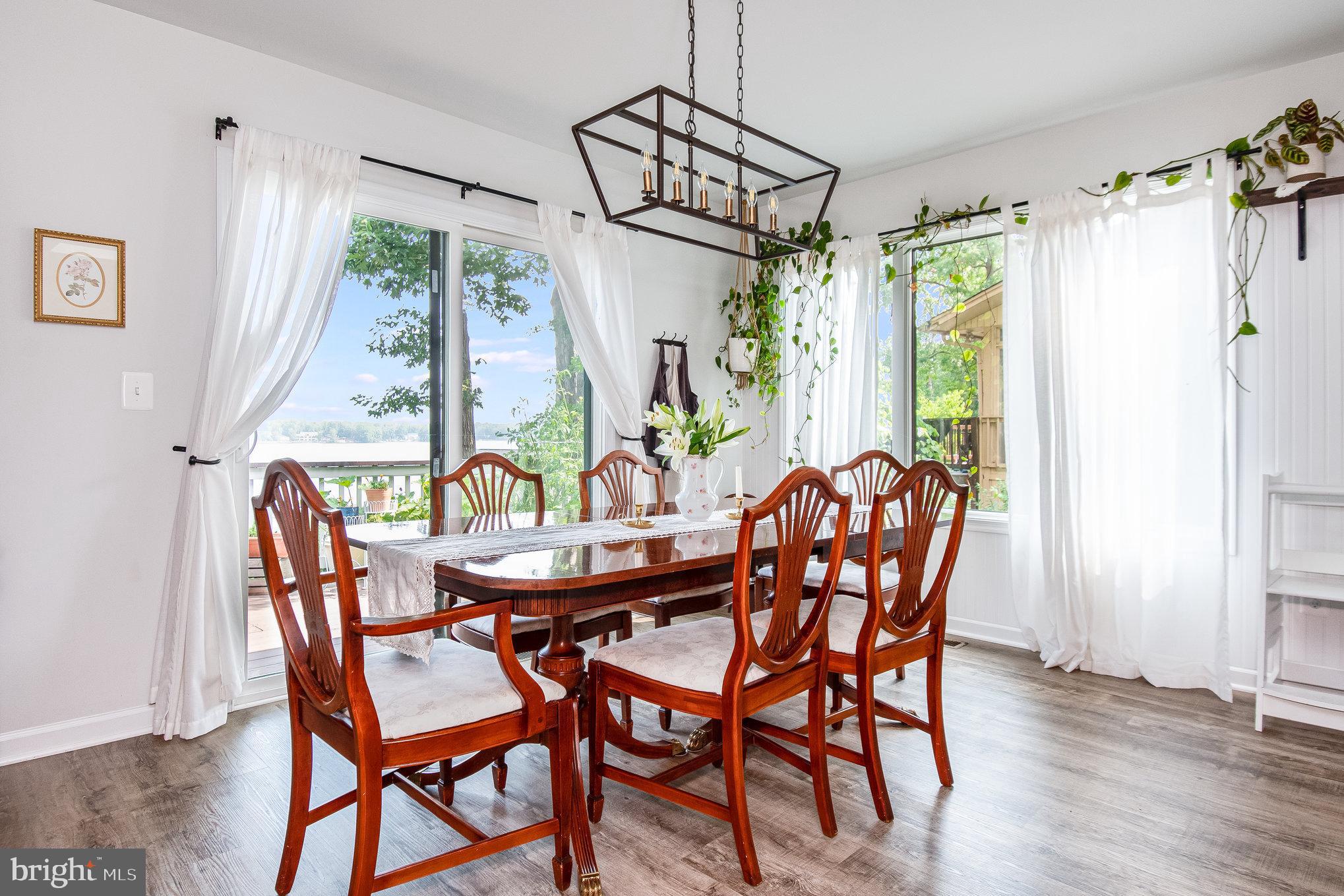 LAKE OF THE WOODS - Residential