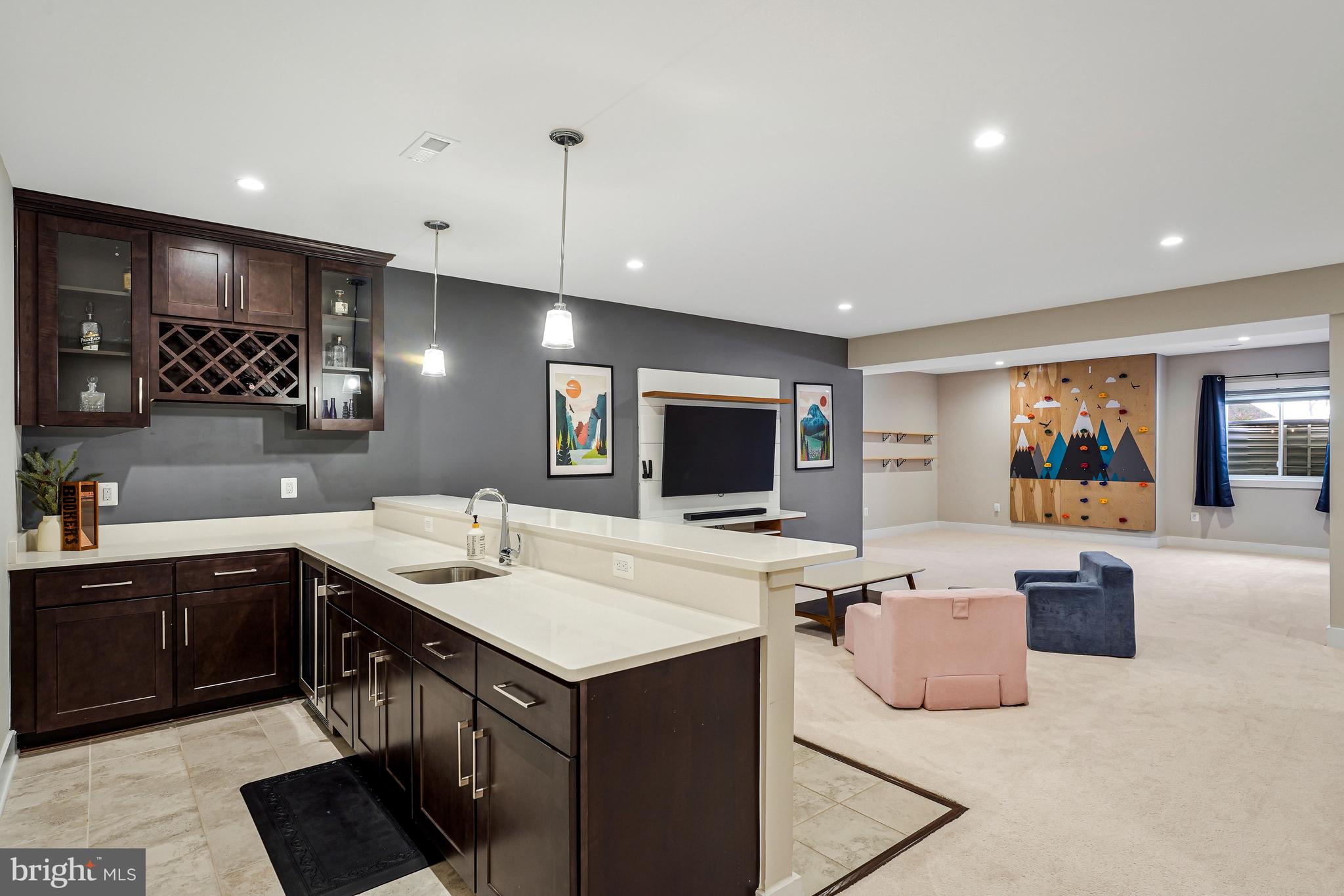 HIDEAWAY PARK - Residential