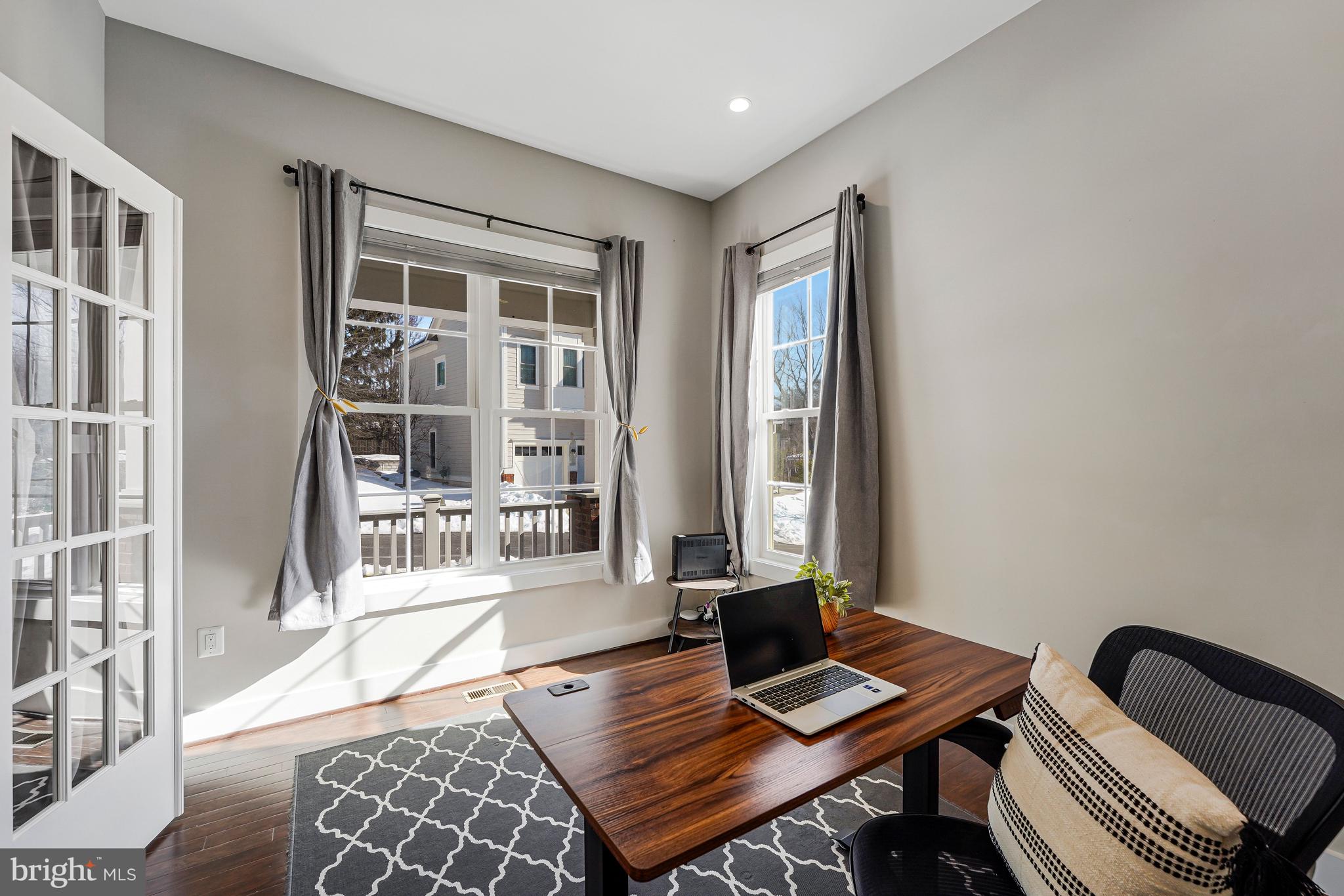 HIDEAWAY PARK - Residential