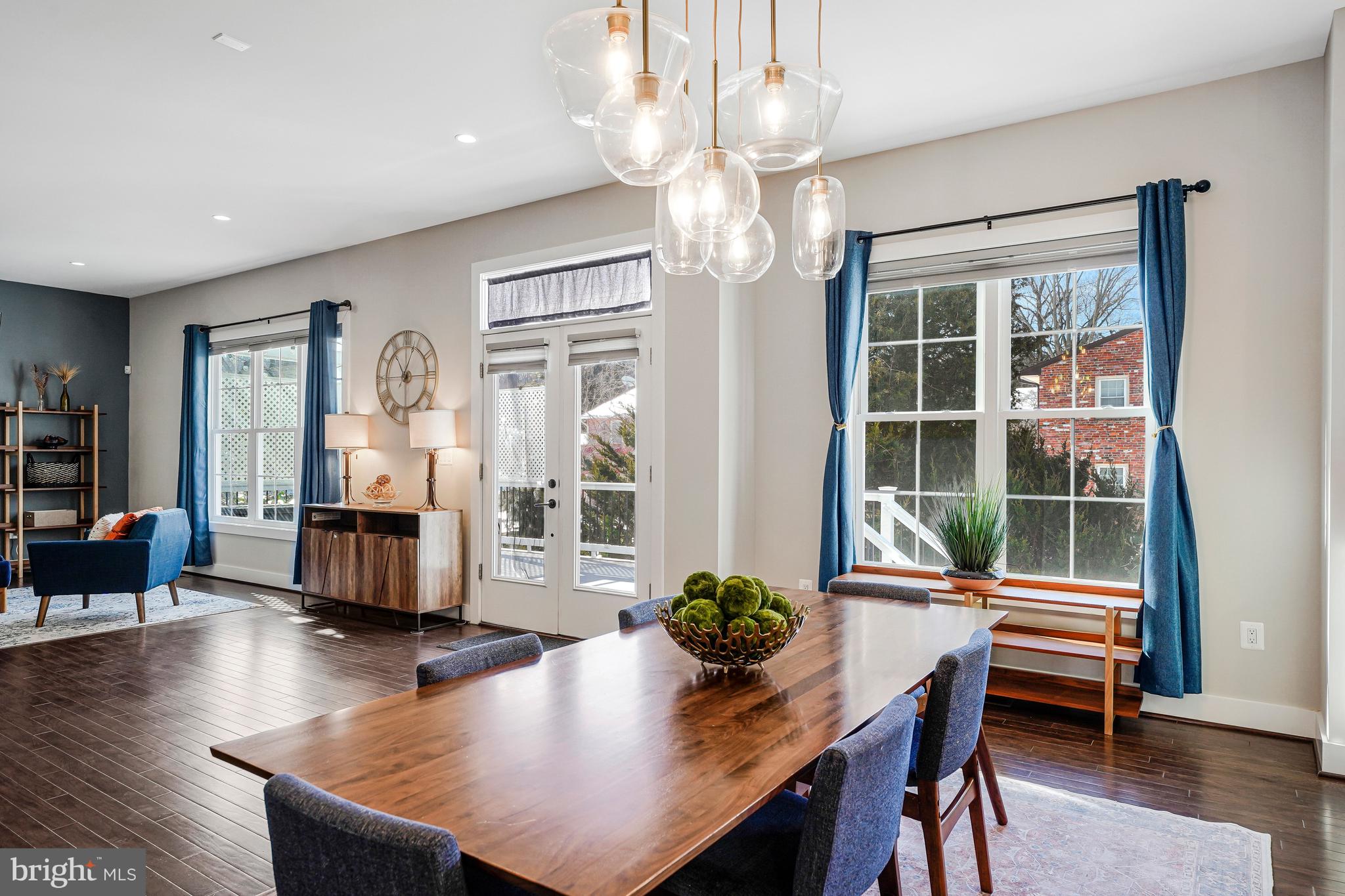 2838 CAMBRIDGE PARK PLACE