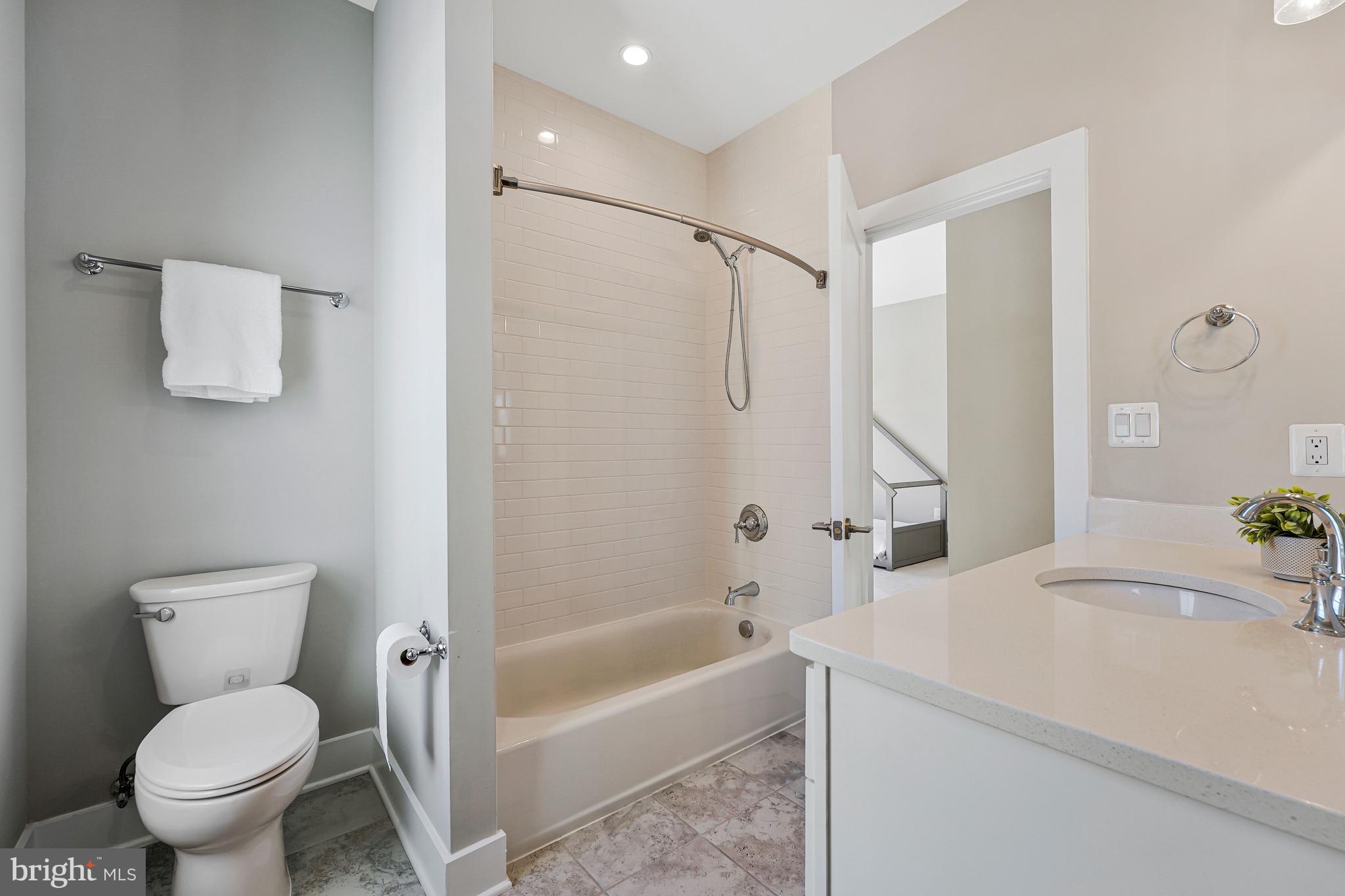 HIDEAWAY PARK - Residential