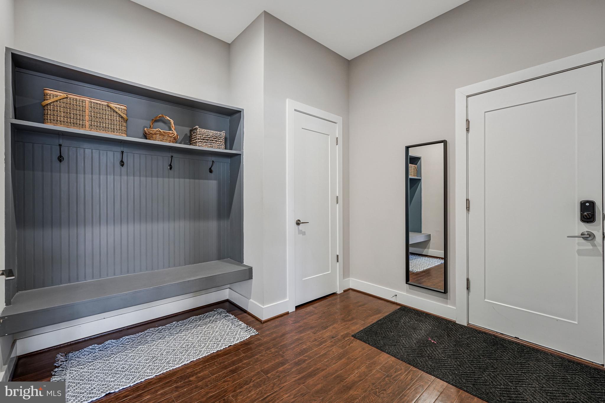 HIDEAWAY PARK - Residential