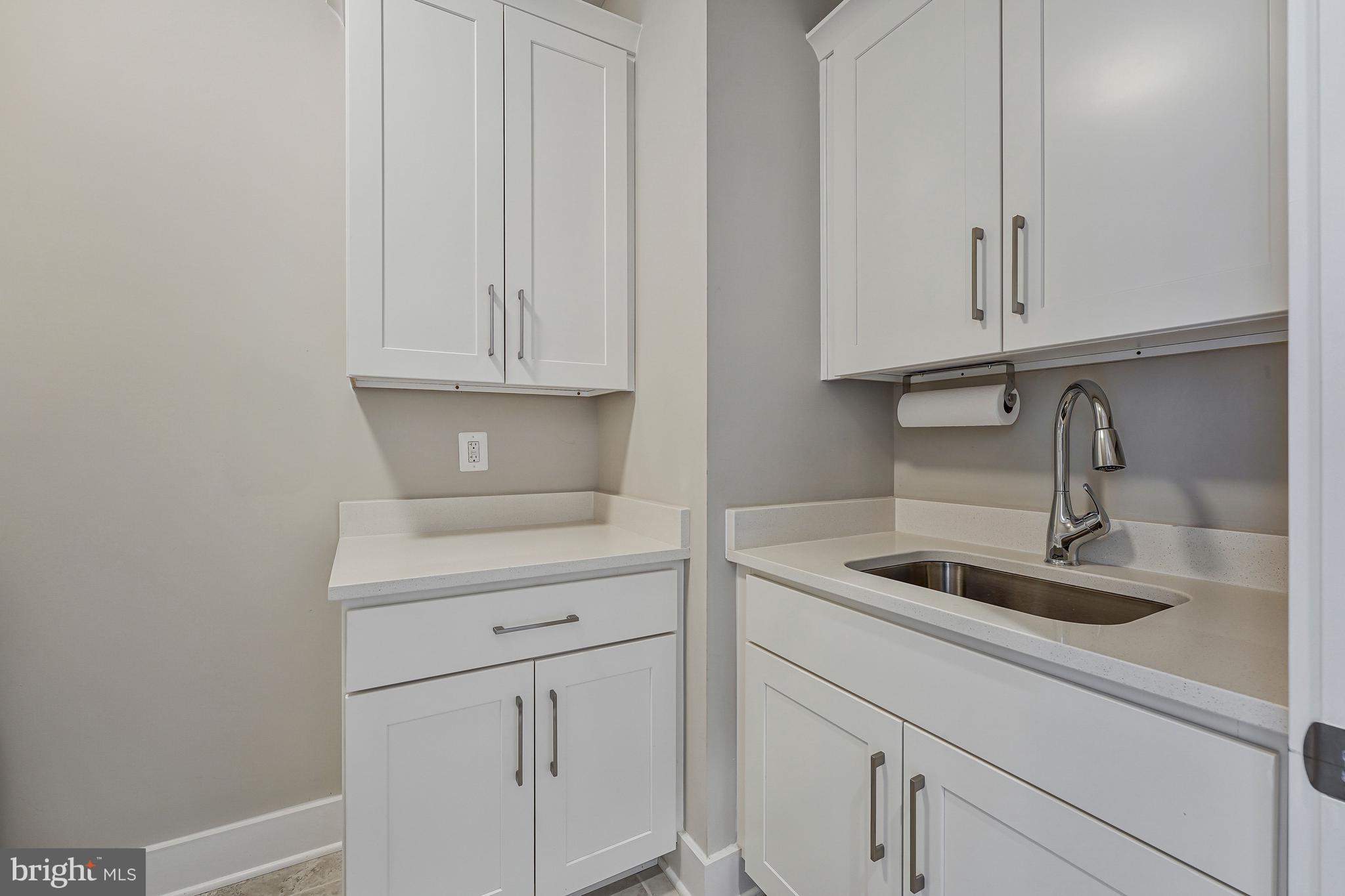 HIDEAWAY PARK - Residential