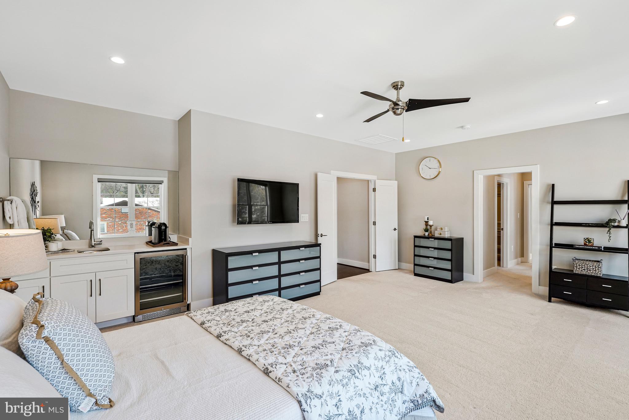 HIDEAWAY PARK - Residential