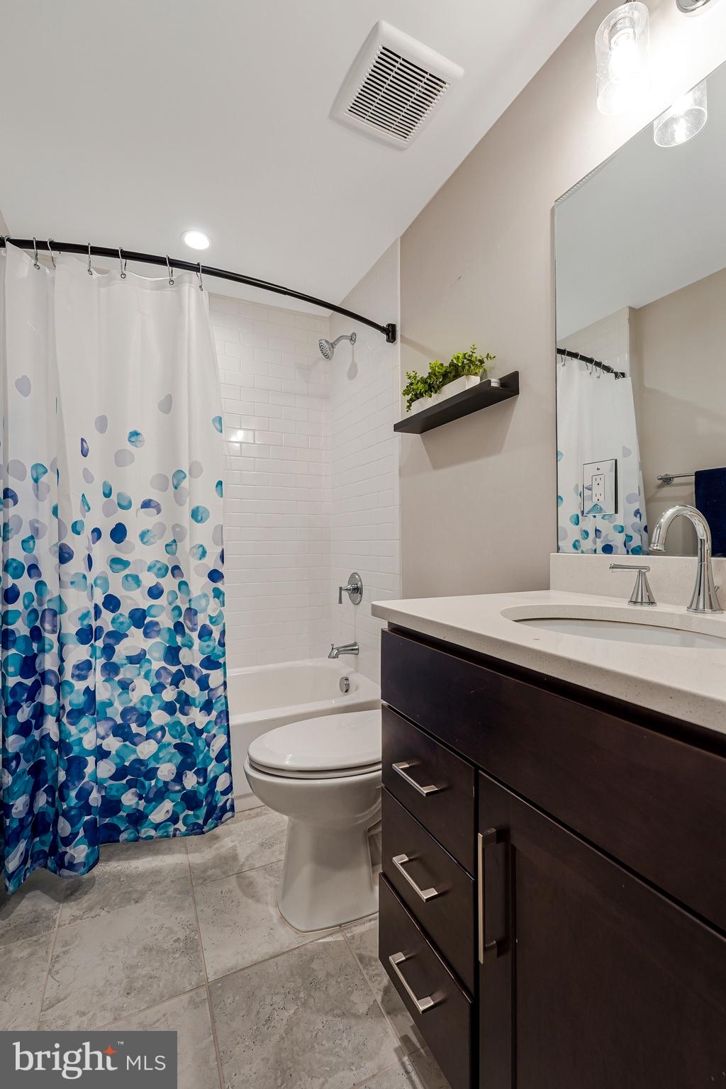 HIDEAWAY PARK - Residential