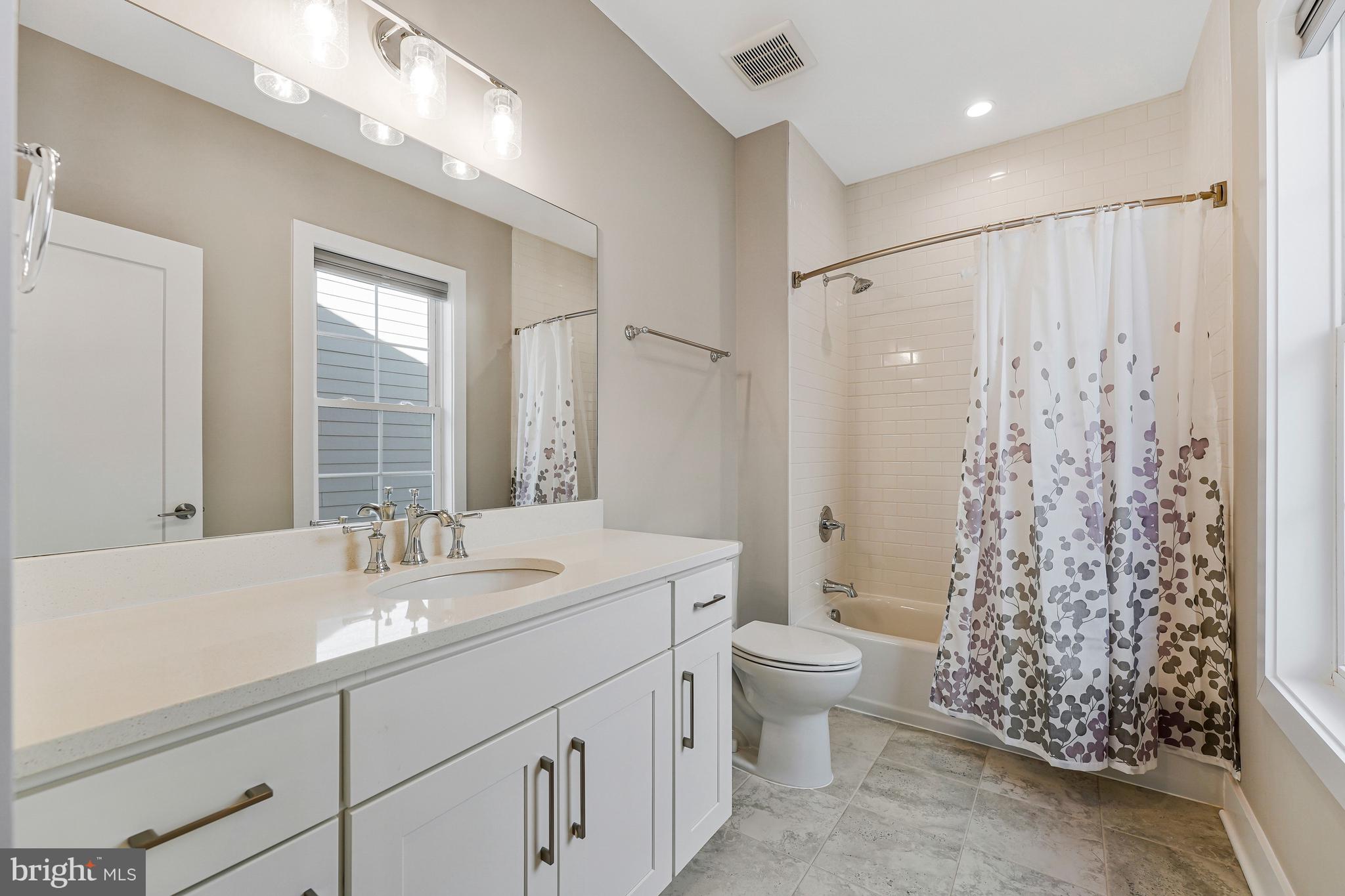 HIDEAWAY PARK - Residential