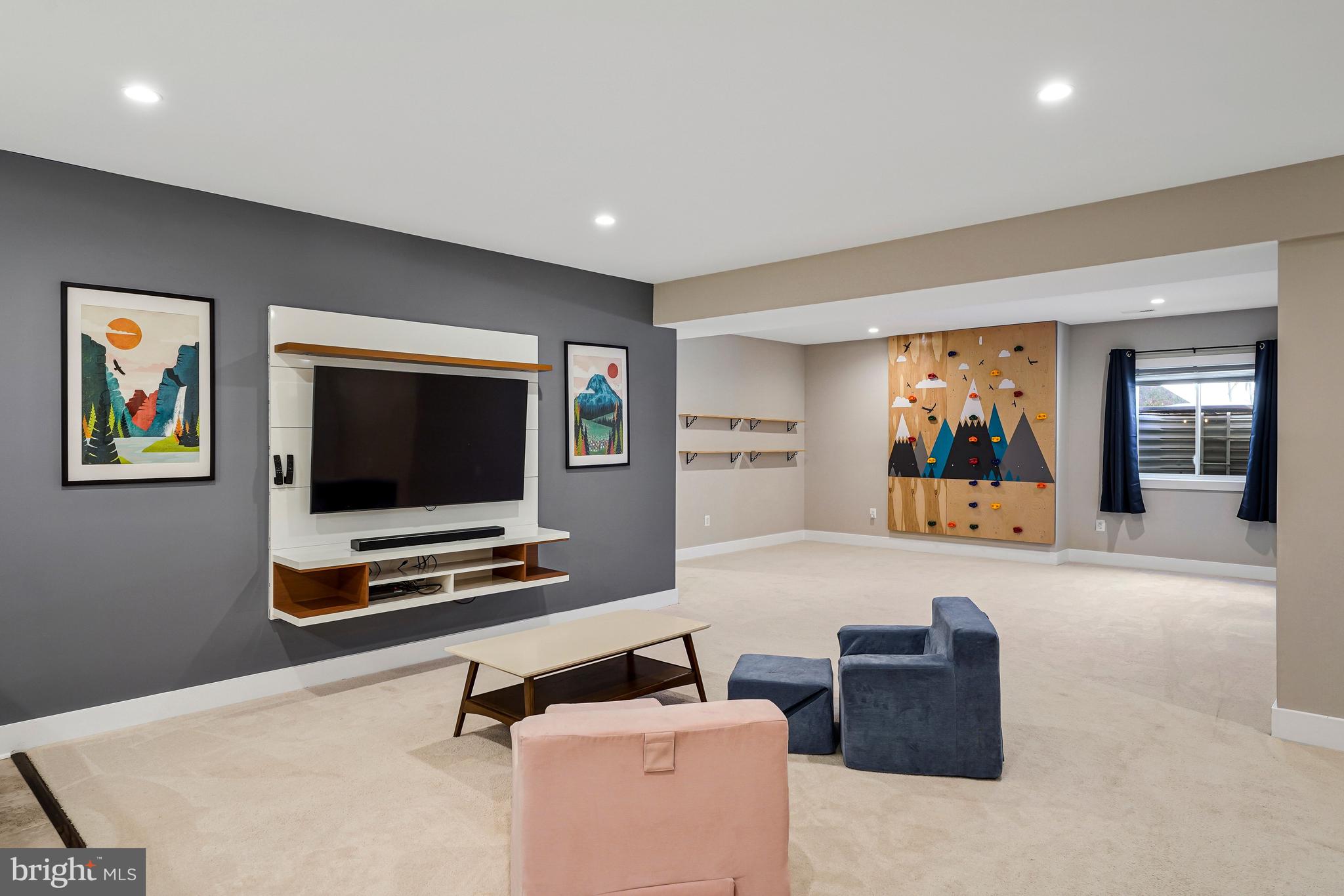 HIDEAWAY PARK - Residential