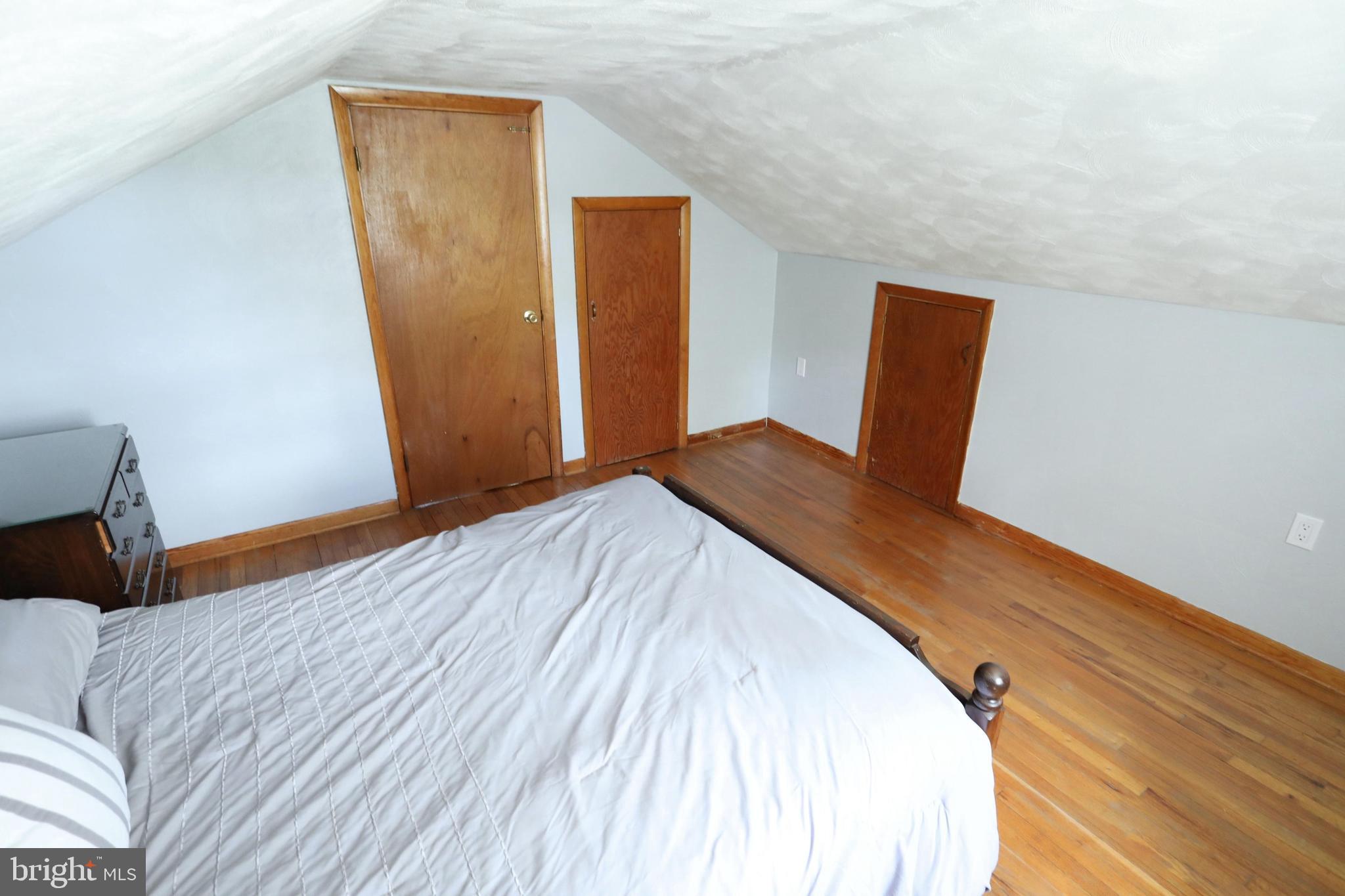 GLEN ROCK BORO - Residential