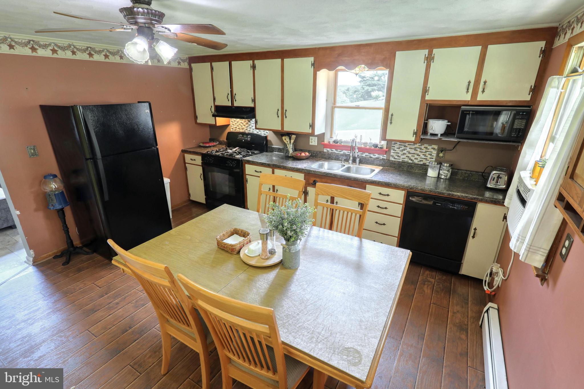 GLEN ROCK BORO - Residential