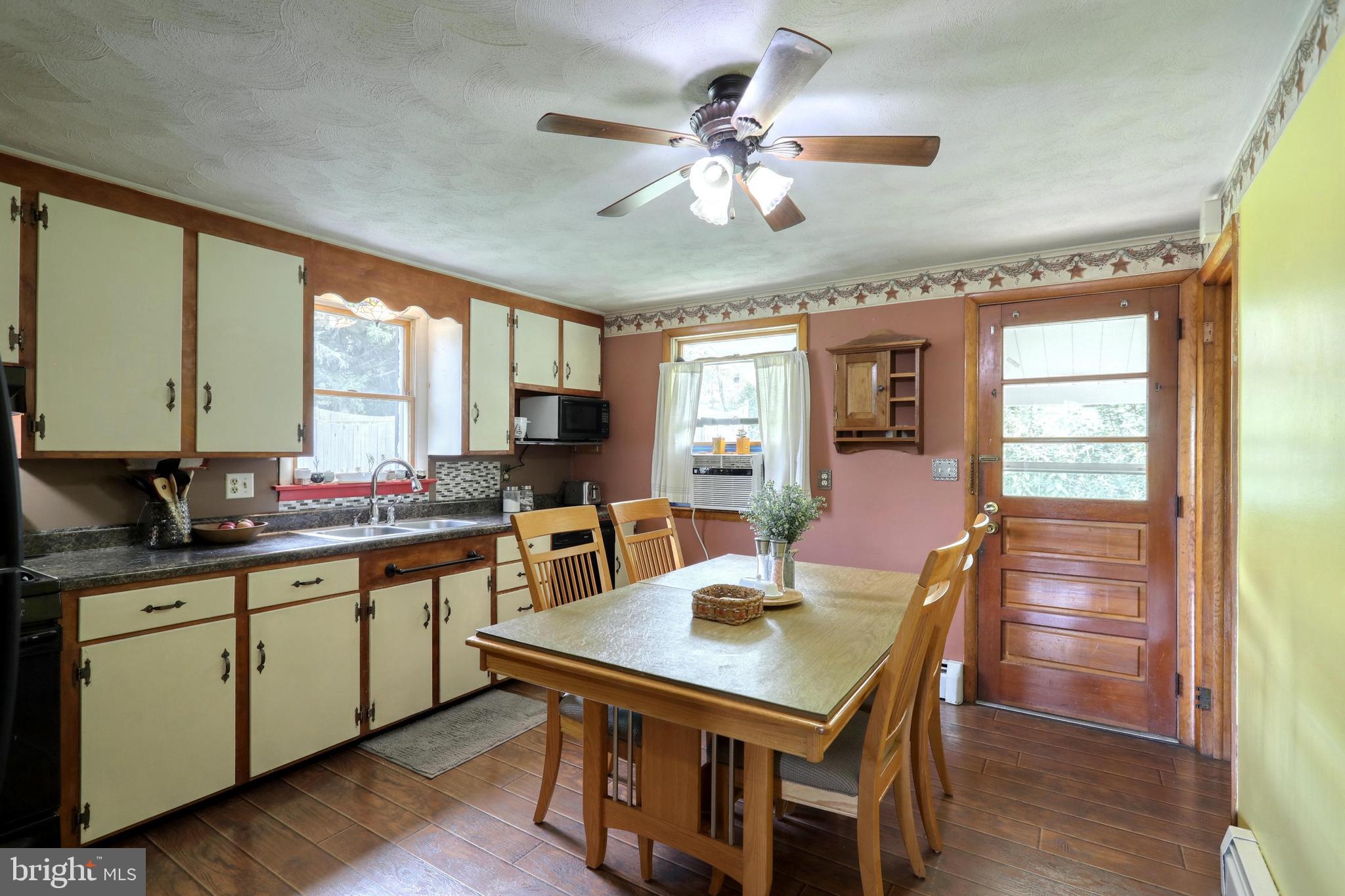 GLEN ROCK BORO - Residential